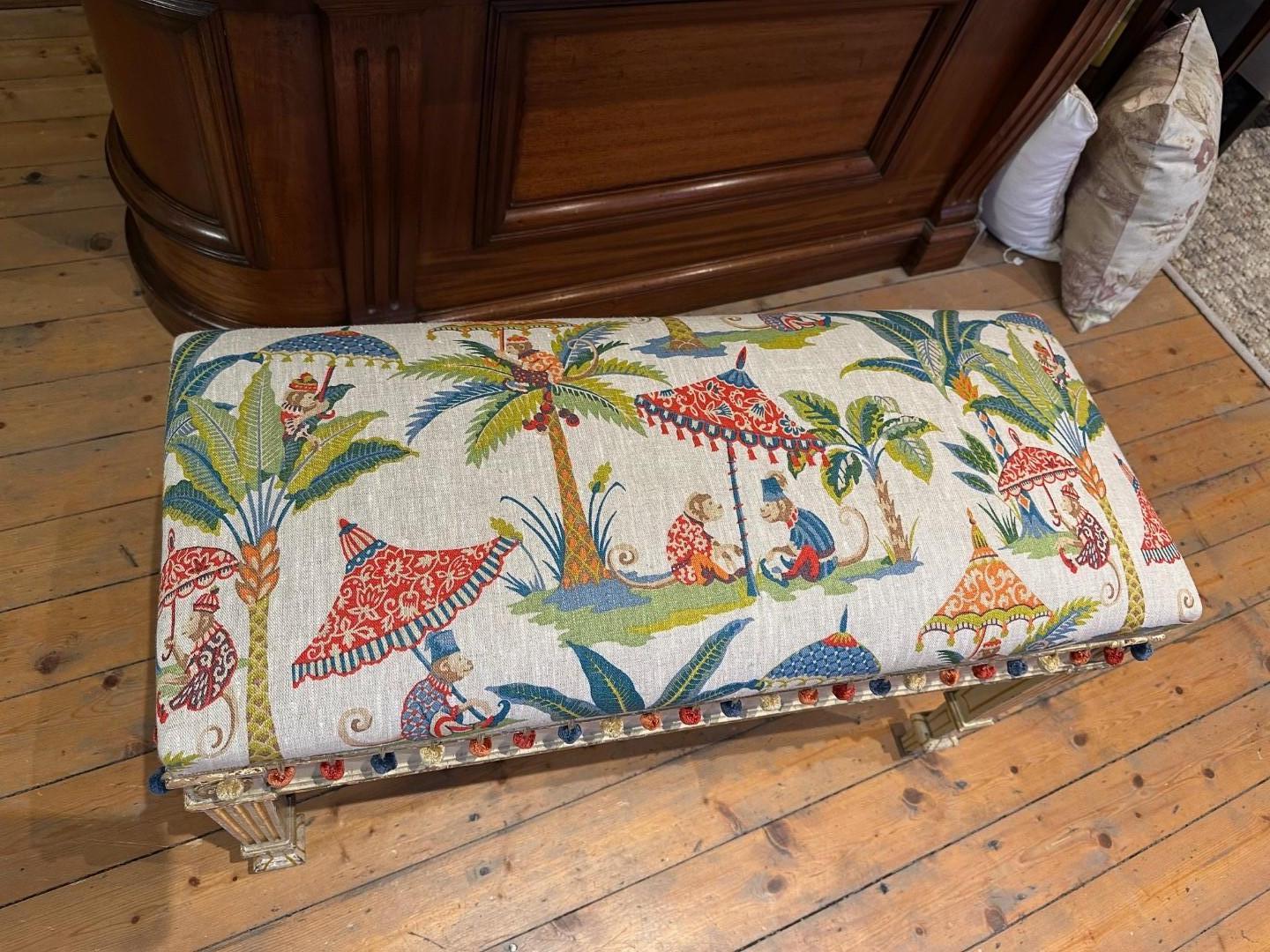 Noyer Banc / tabouret ancien en vente