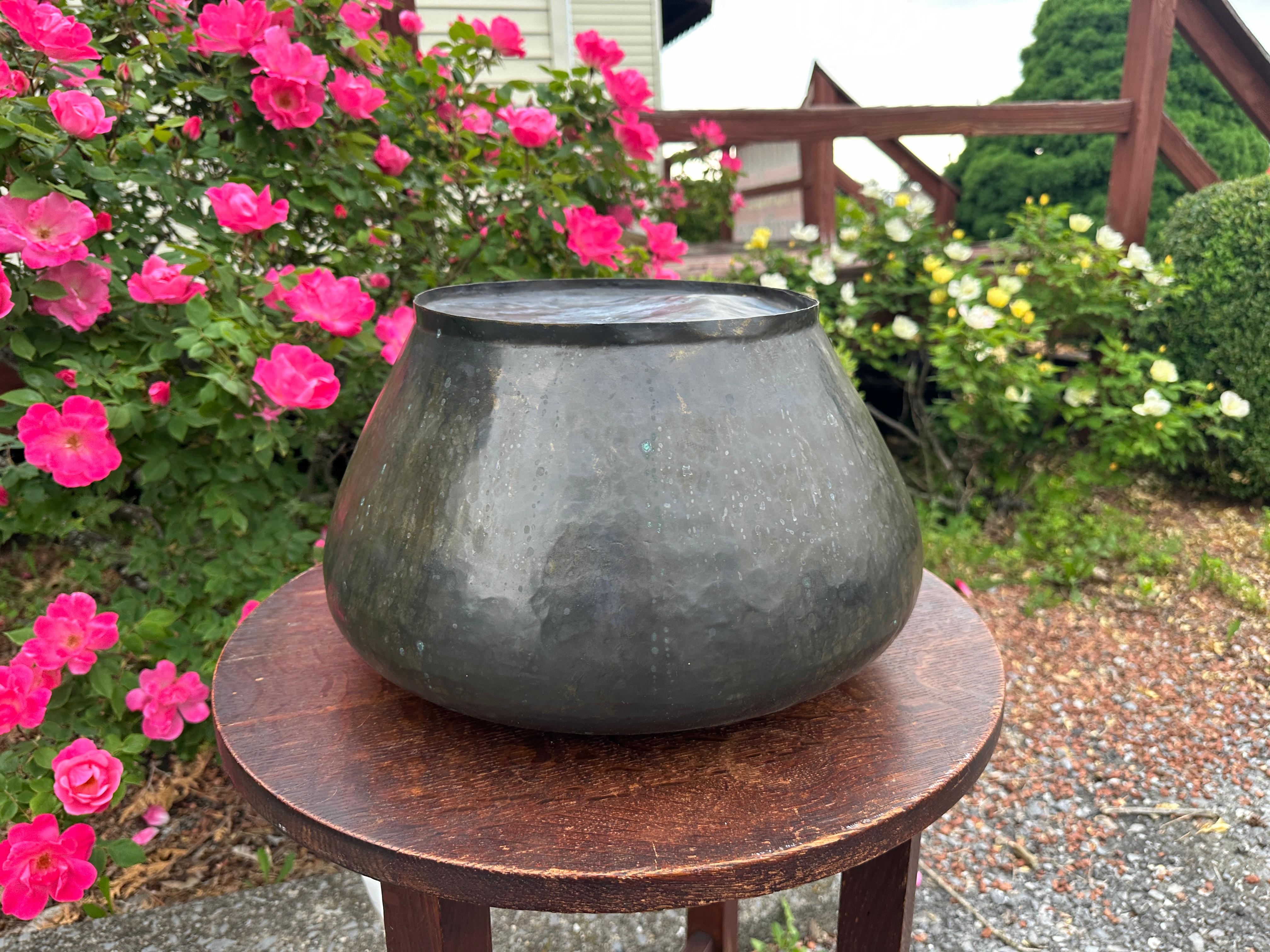 ANTIQUE 