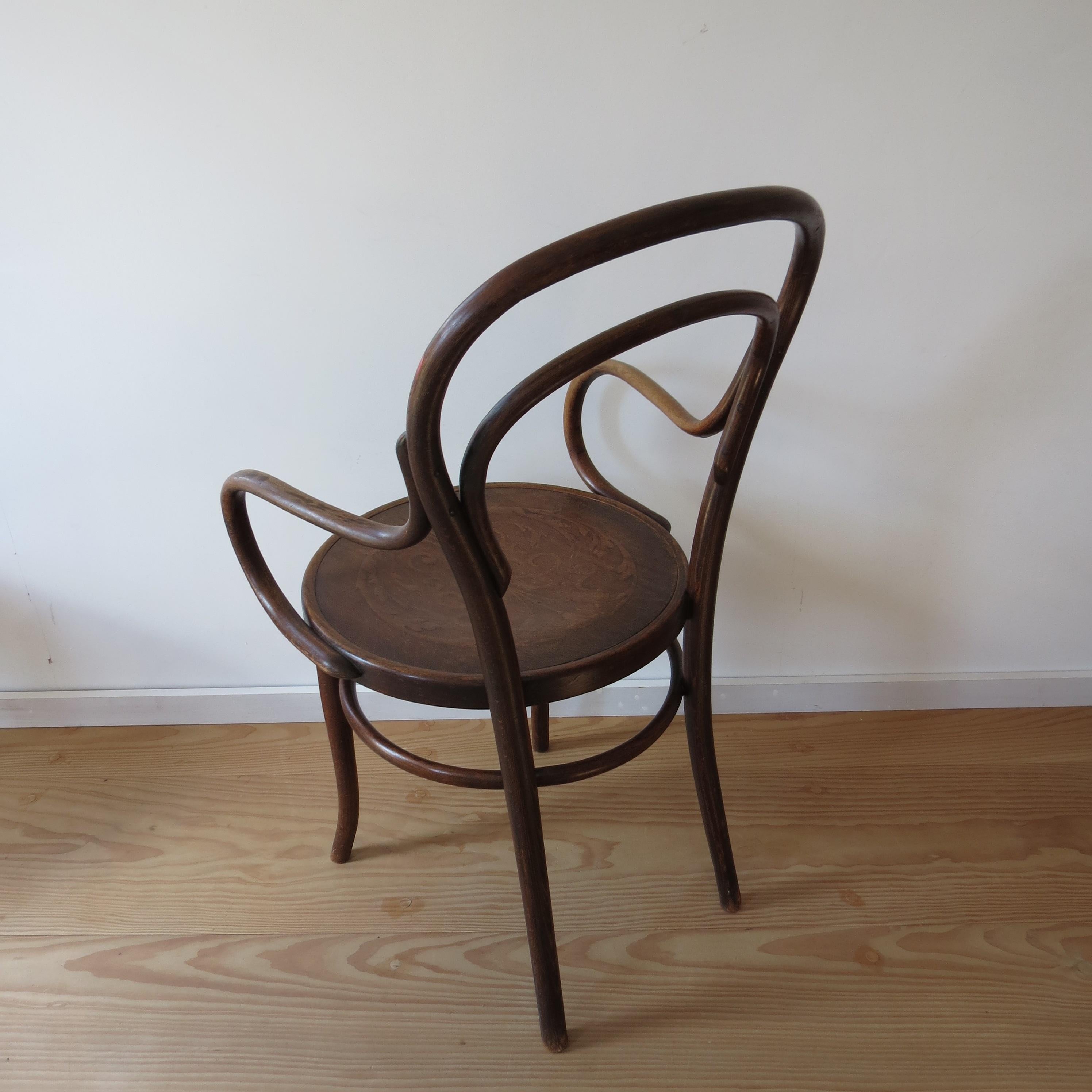 Antique Bentwood Chair No 14 by Thonet 19th Century Art Nouveau 2