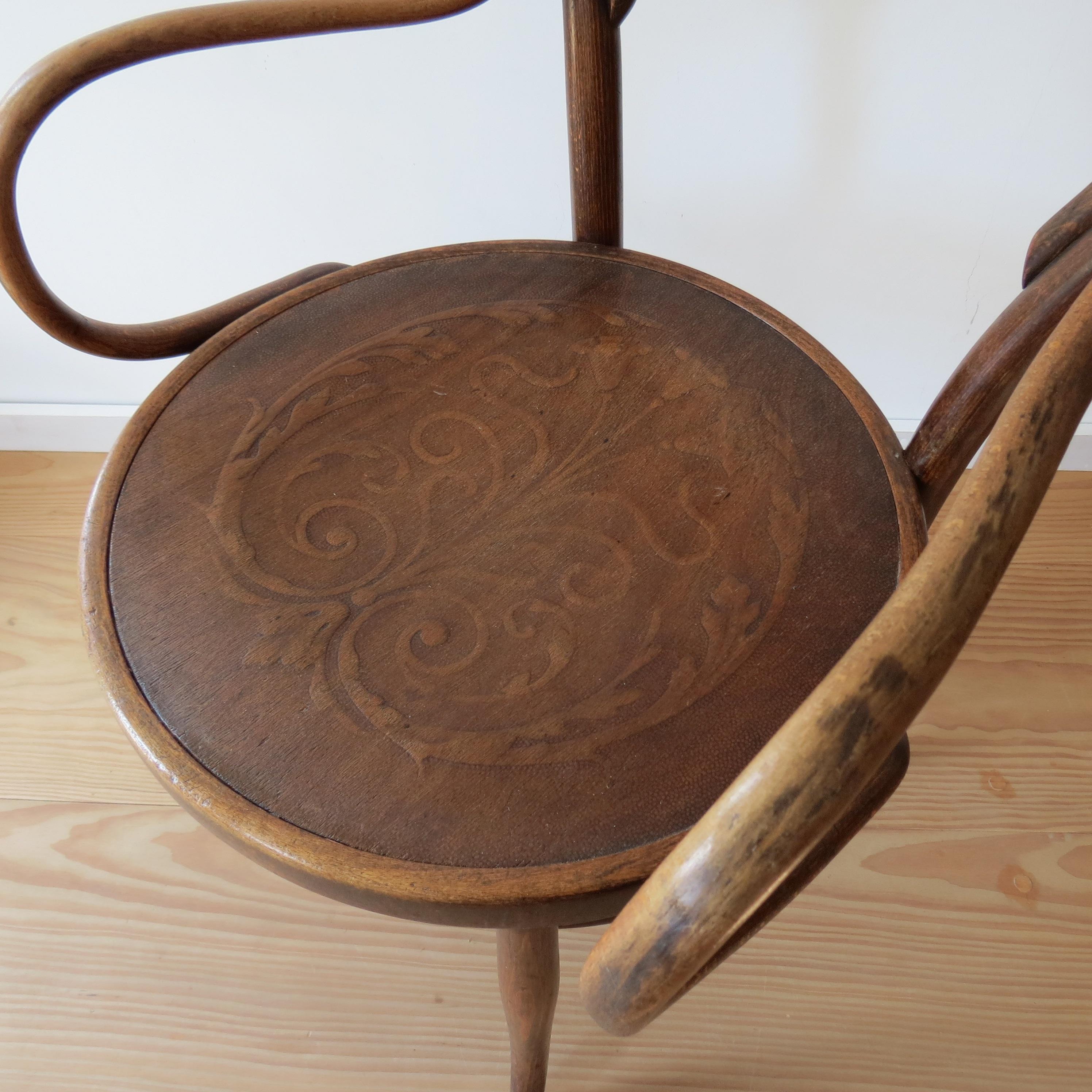 Antique Bentwood Chair No 14 by Thonet 19th Century Art Nouveau 3