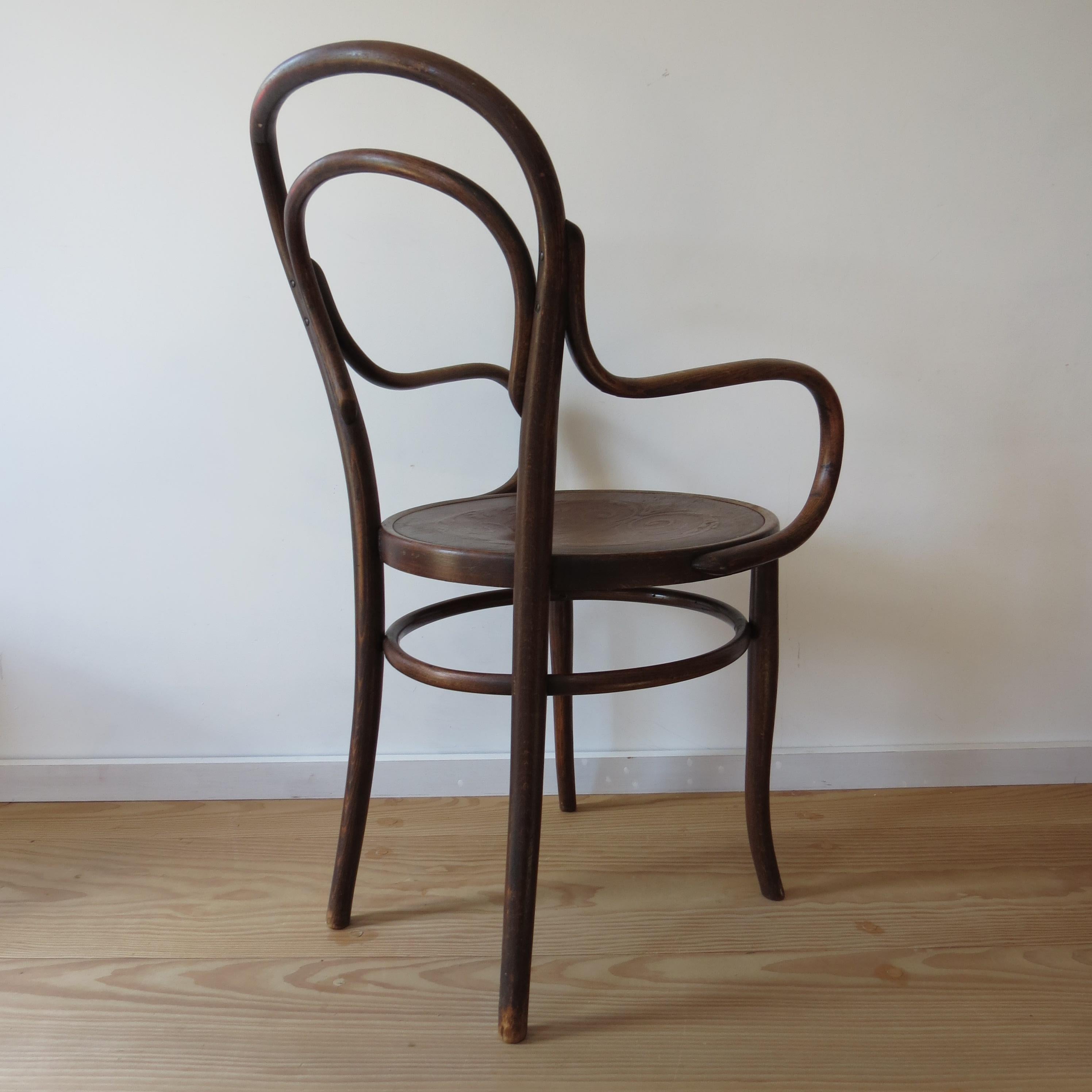 Beech Antique Bentwood Chair No 14 by Thonet 19th Century Art Nouveau