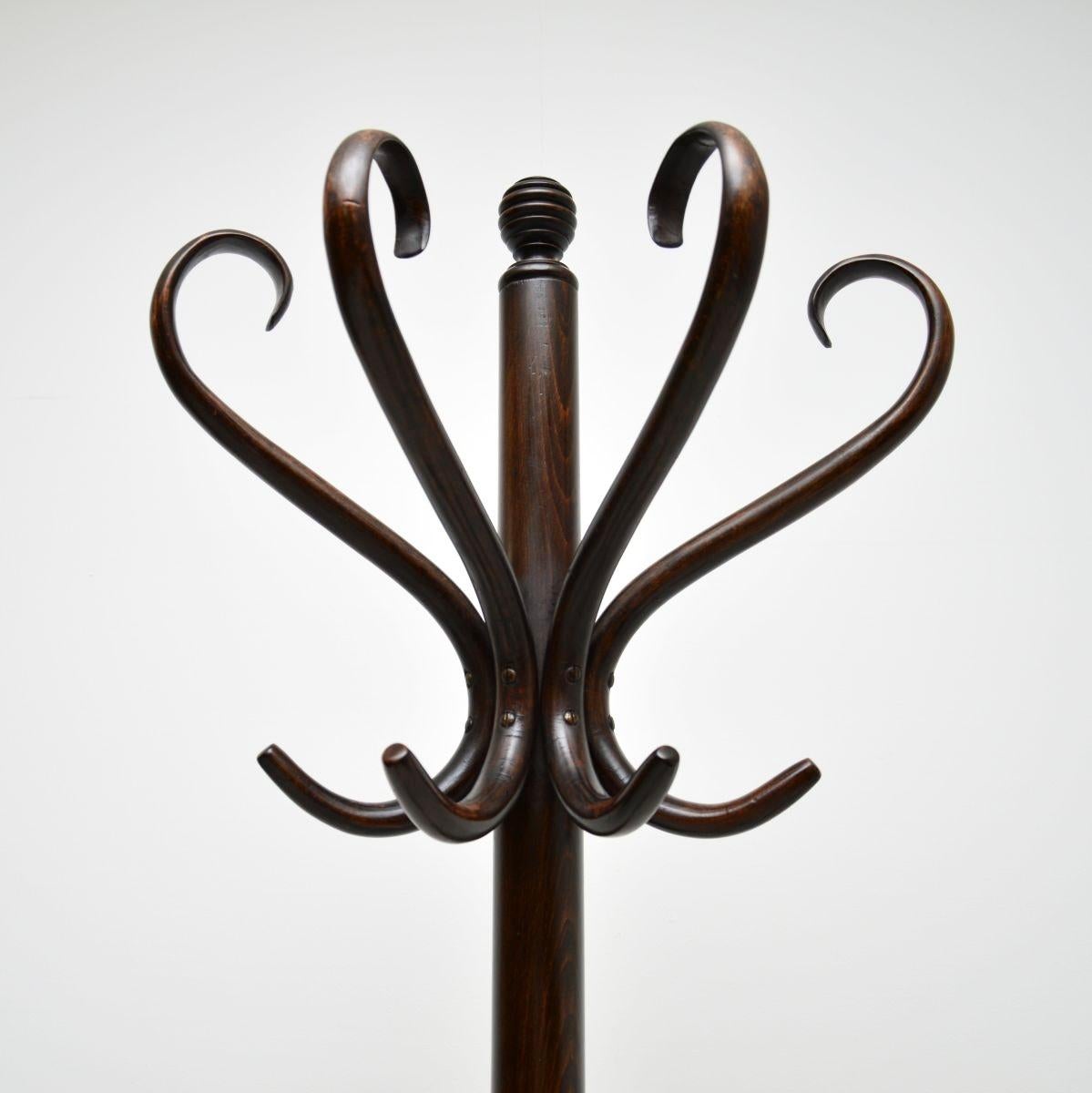 Antique Bentwood Half Hatstand / Coat Rack Bon état - En vente à London, GB