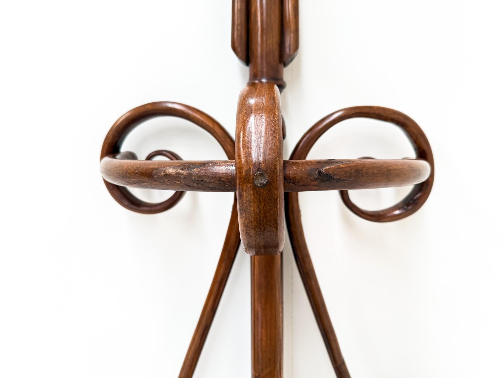 Ancien support de rasage ou A Hall en bois courbé avec miroir biseauté, années 1920-1940 en vente 4