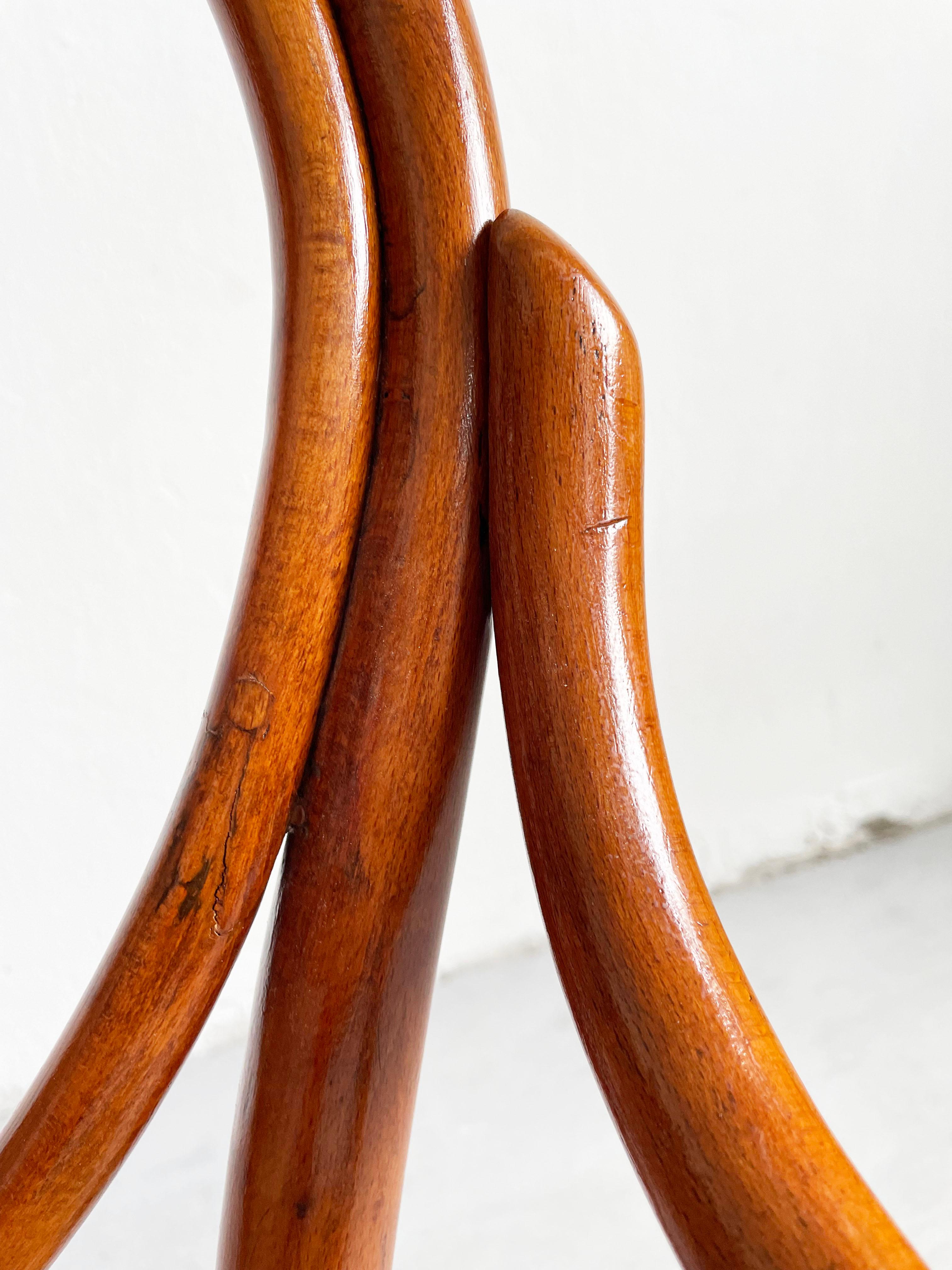 Sofá antiguo de madera curvada Thonet nº 1, Austria circa 1860 en venta 6