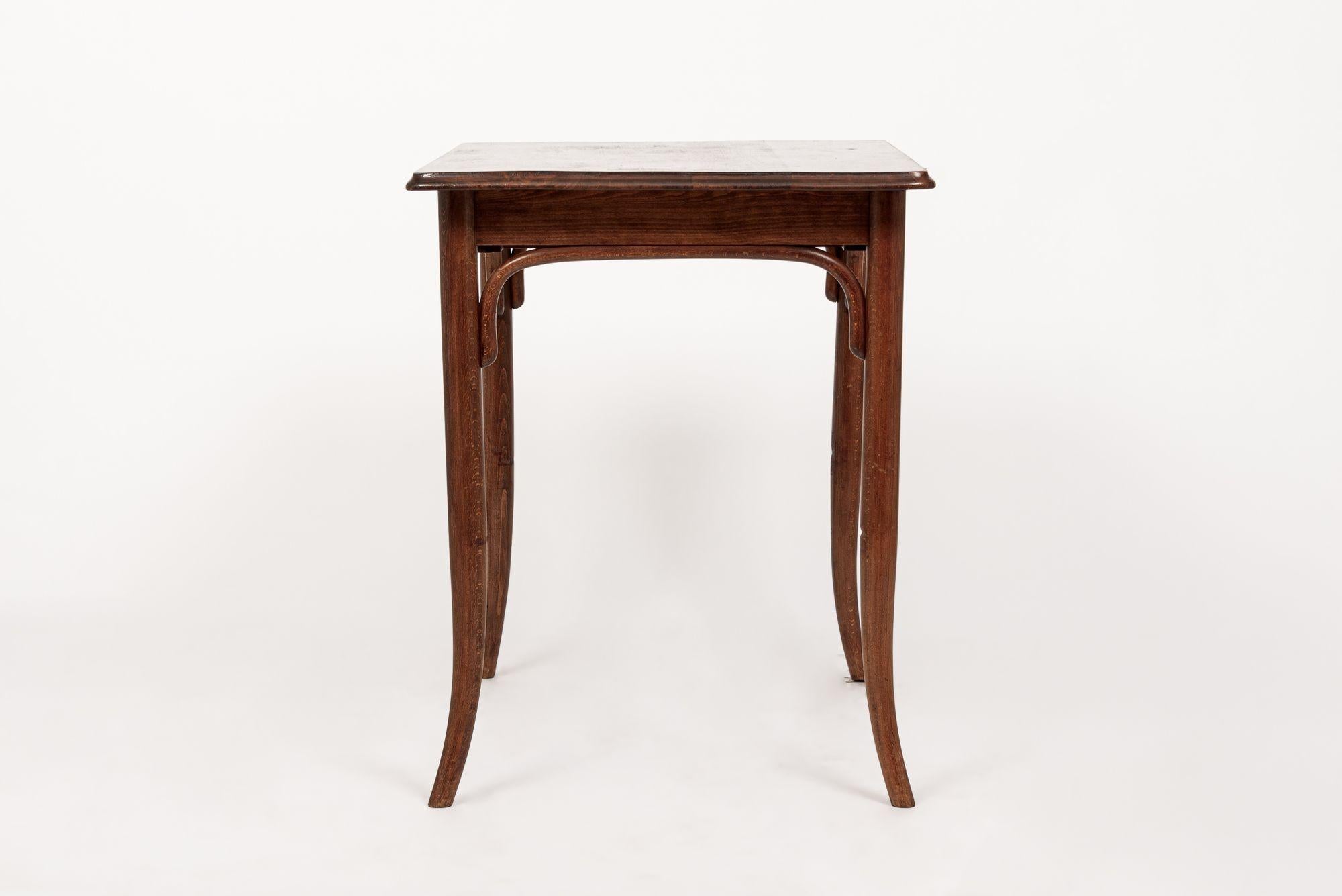 Antique Bentwood Writing Desk Table in the Style of Thonet In Good Condition In Detroit, MI