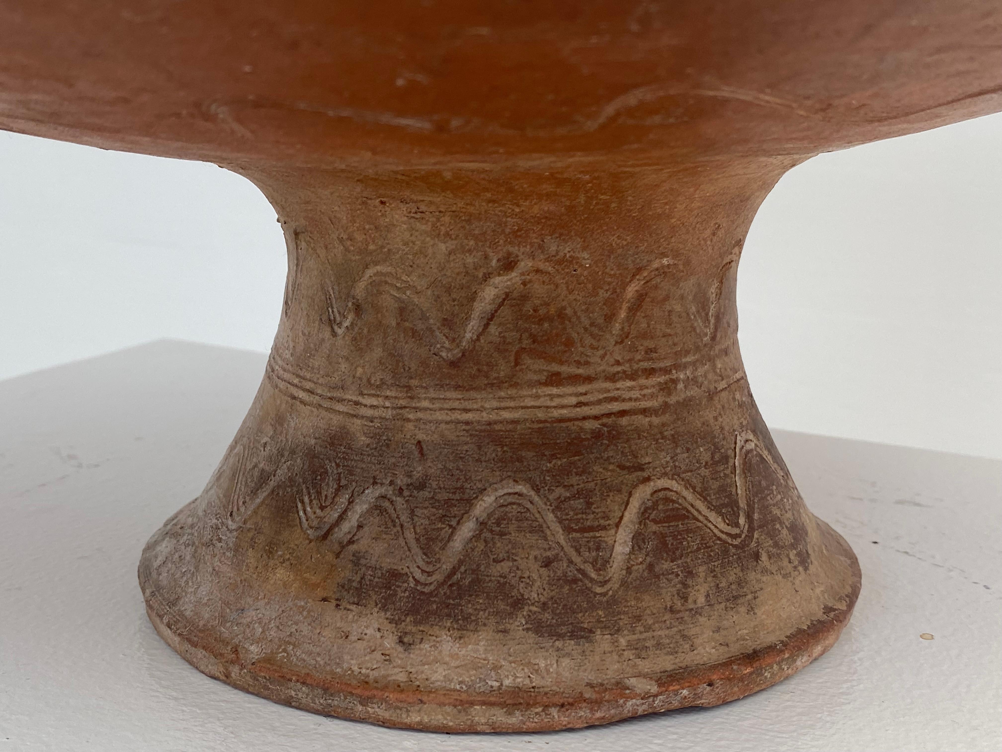20th Century Antique Berber Terracotta Bowl on a central foot For Sale