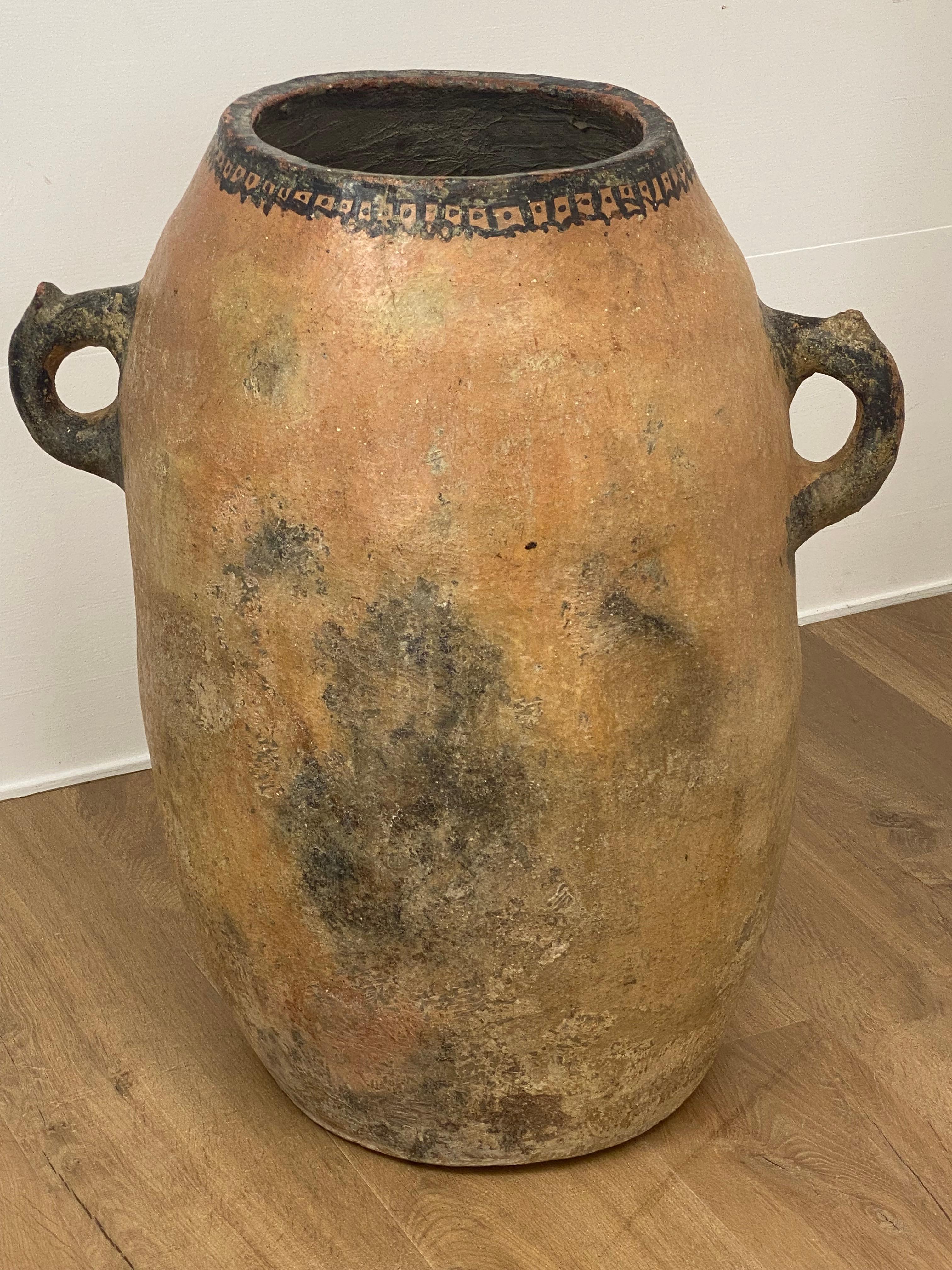 Antique Berber Terracotta Jar For Sale 12
