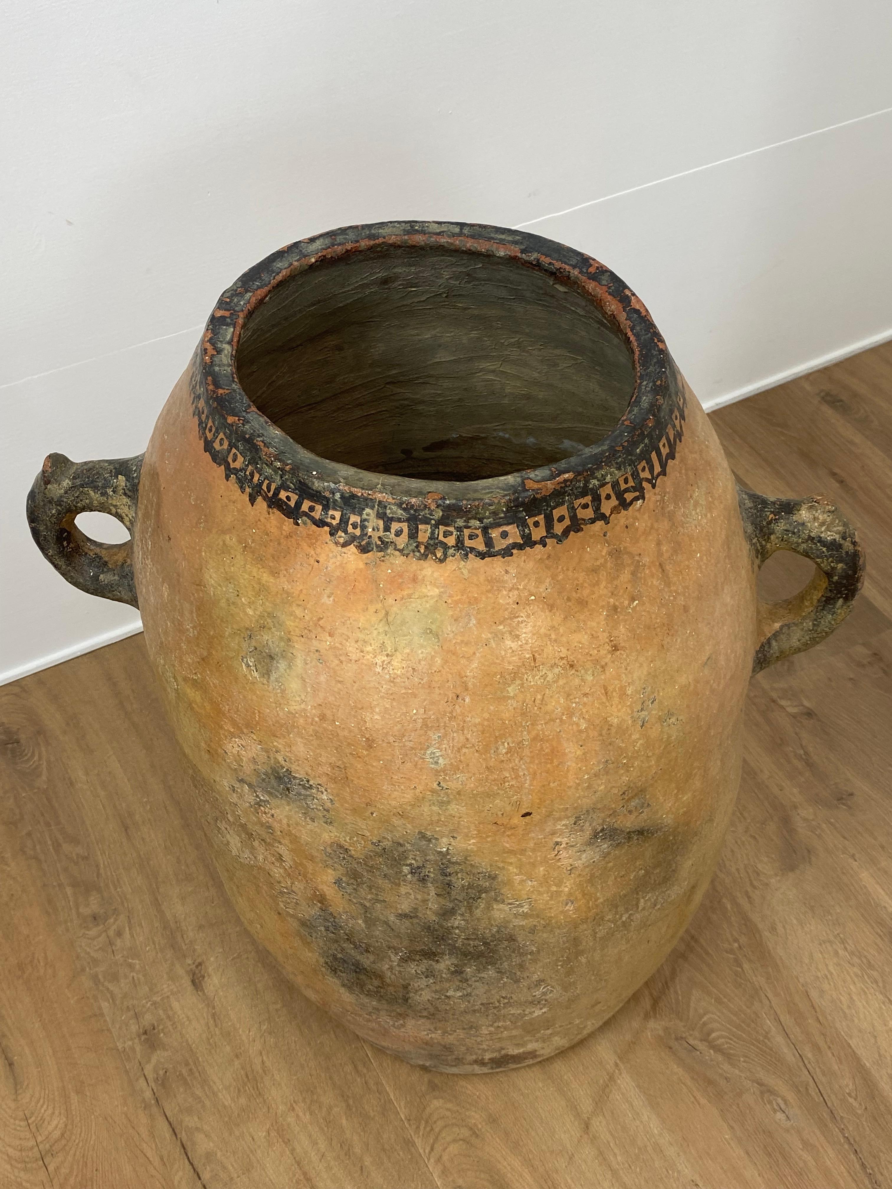 Antique Berber Terracotta Jar For Sale 14
