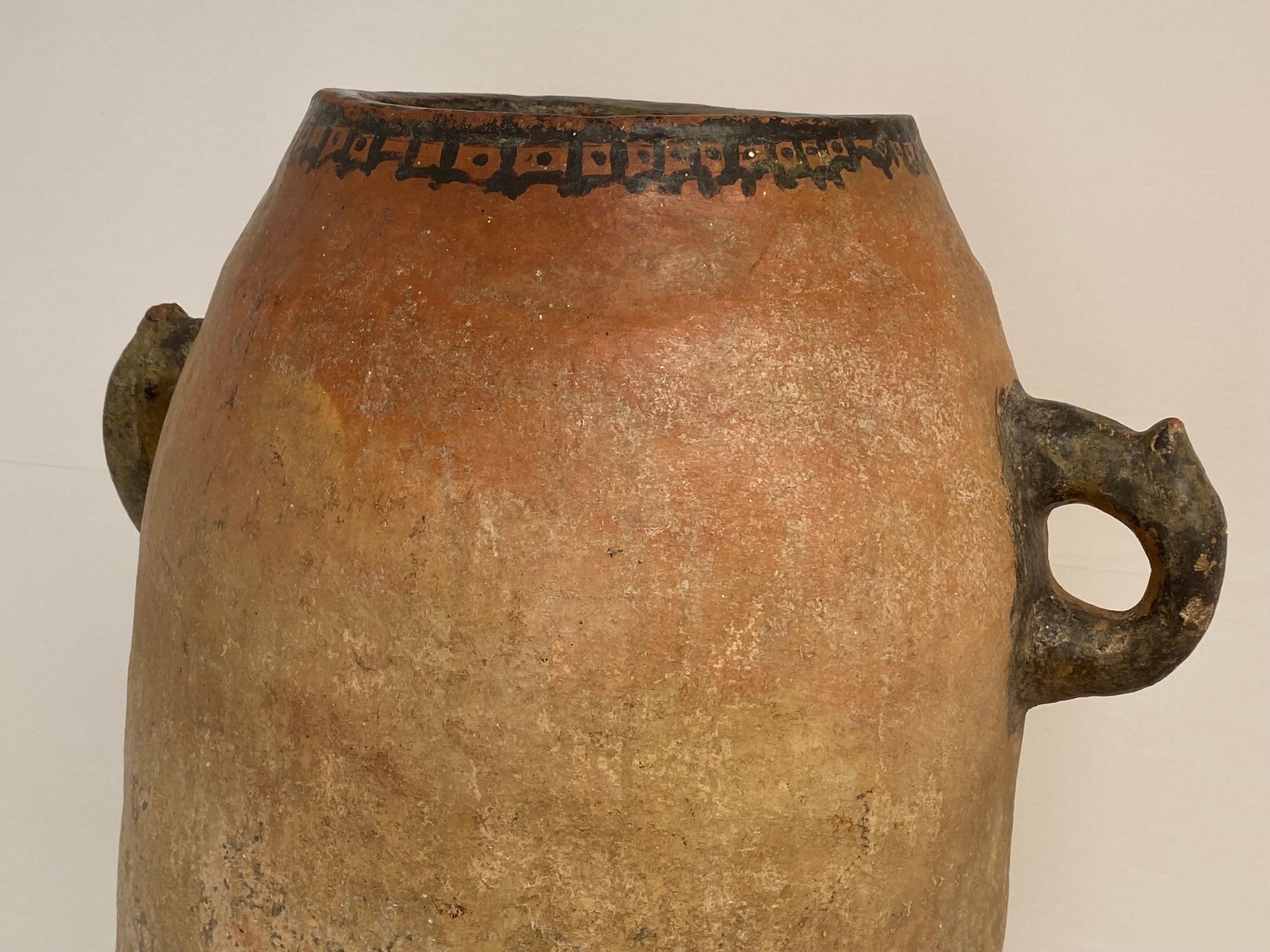 20th Century Antique Berber Terracotta Jar For Sale