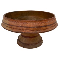 Antica Tazza berbera in terracotta su supporto