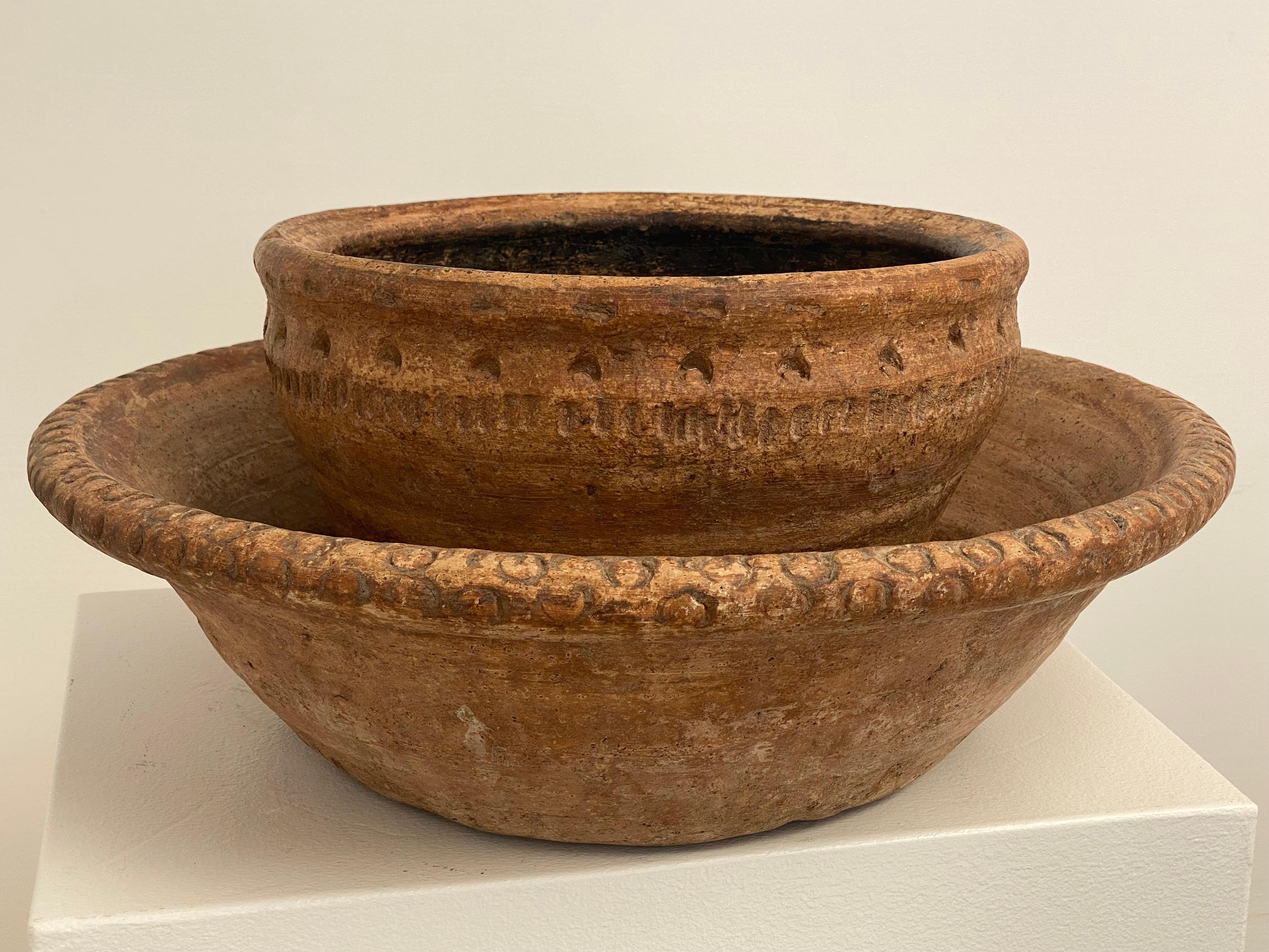 Antike Berber-Terrakotta-Vase aus Marokko (Patiniert) im Angebot
