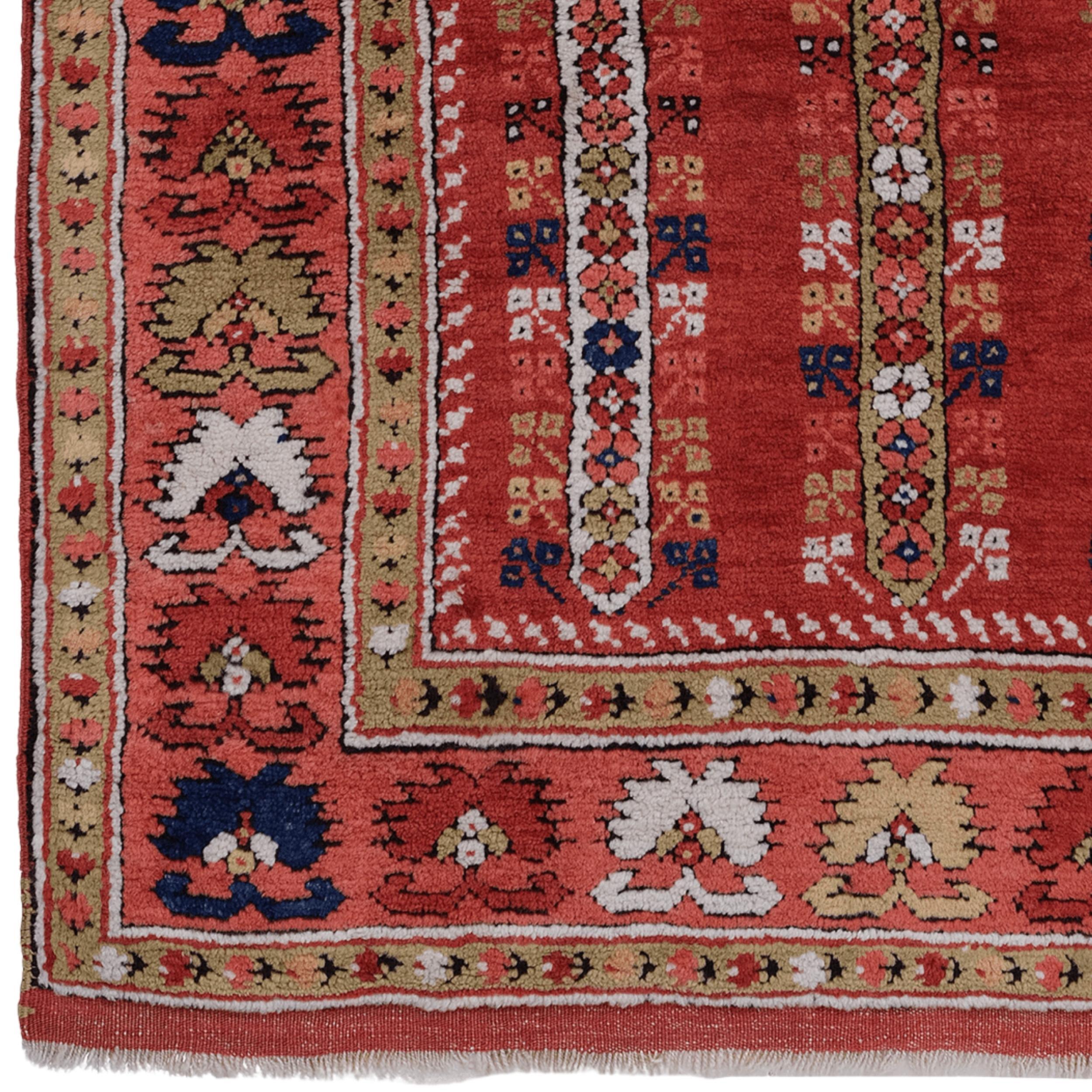 Historical Value and Rarity: With a history spanning approximately 150-170 years, this prayer rug is one of the rare pieces that has survived from the Bergama region's deep-rooted carpet-making heritage. Bearing traces of history in every knot, this