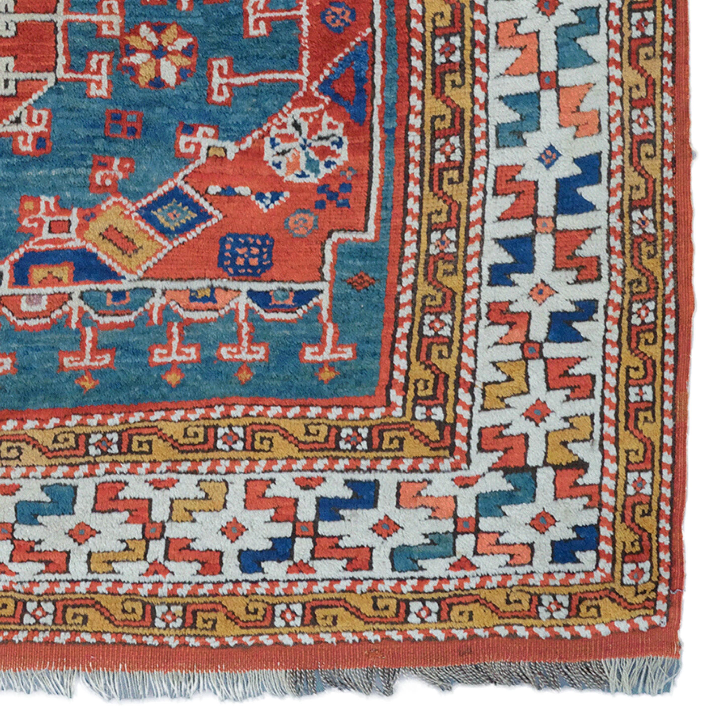 Wool Antique Bergama Rug - Middle of the 19th Century Anatolian Bergama Rug For Sale