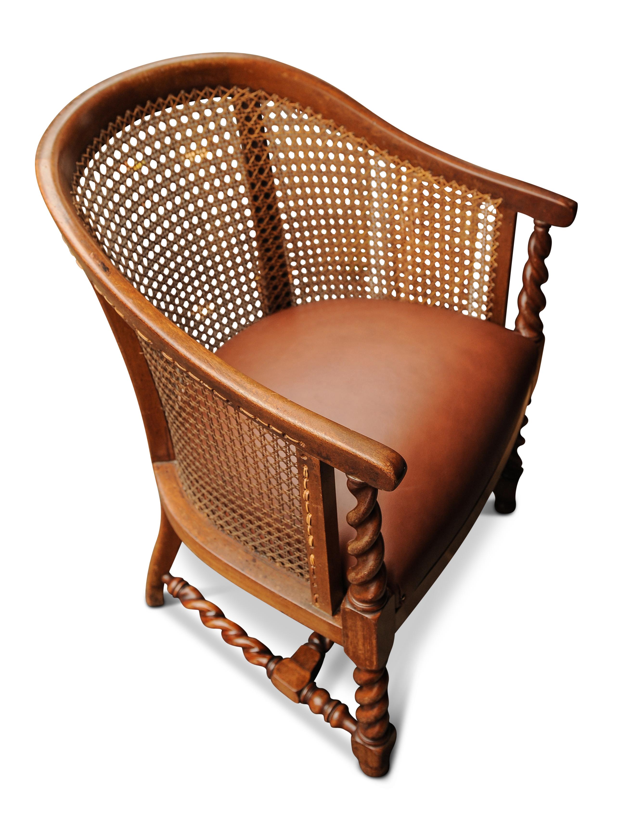 Empire Bergère fauteuil de bibliothèque d'antiquités Barley Twist avec assise en cuir brun  en vente