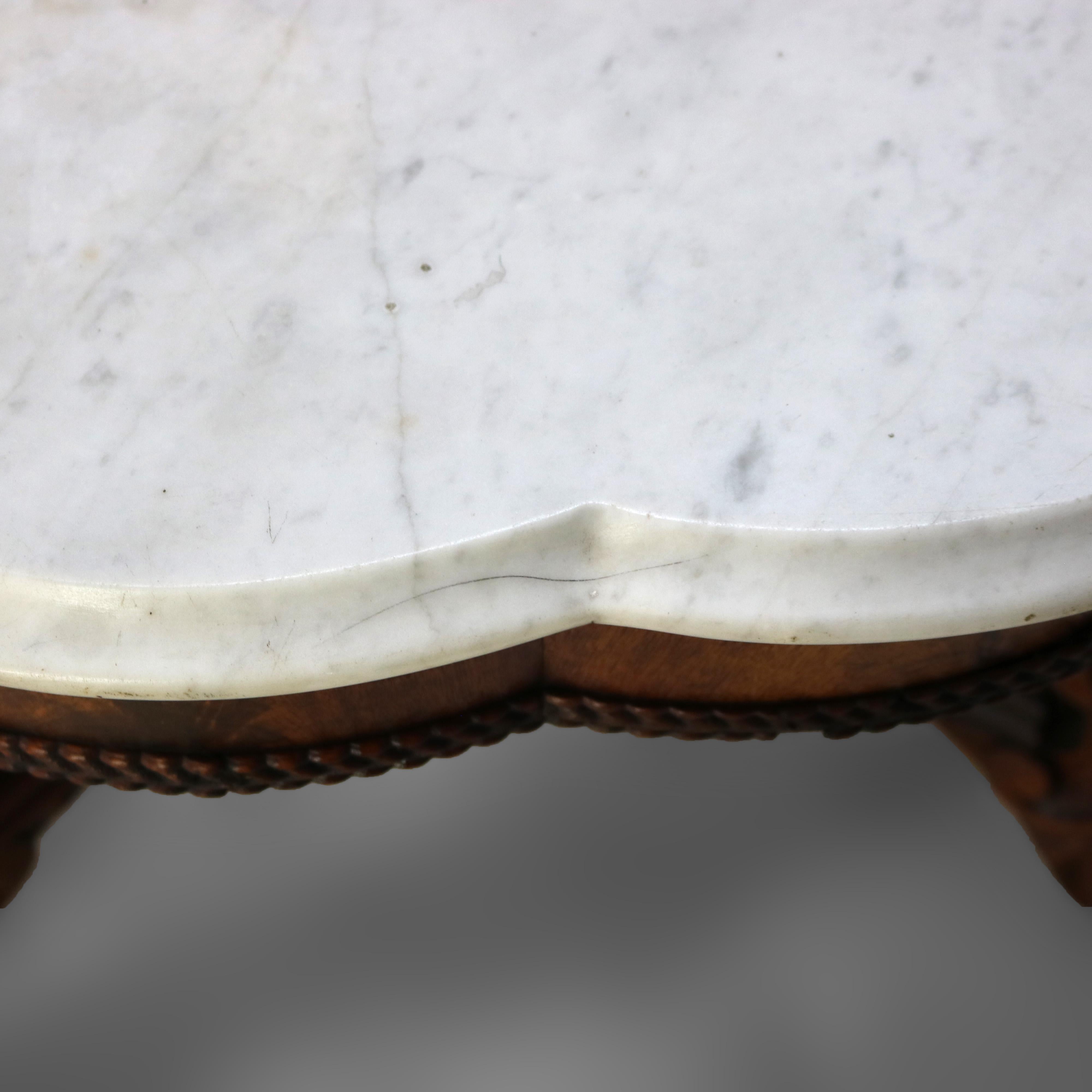 Ancienne table victorienne en acajou sculpté et palissandre de Berkey et Gay School C1880 en vente 4