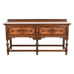 Antikes englisches Jacobean-Sideboard aus geschnitztem Nussbaum und Wurzelholz von Berkey & Gay