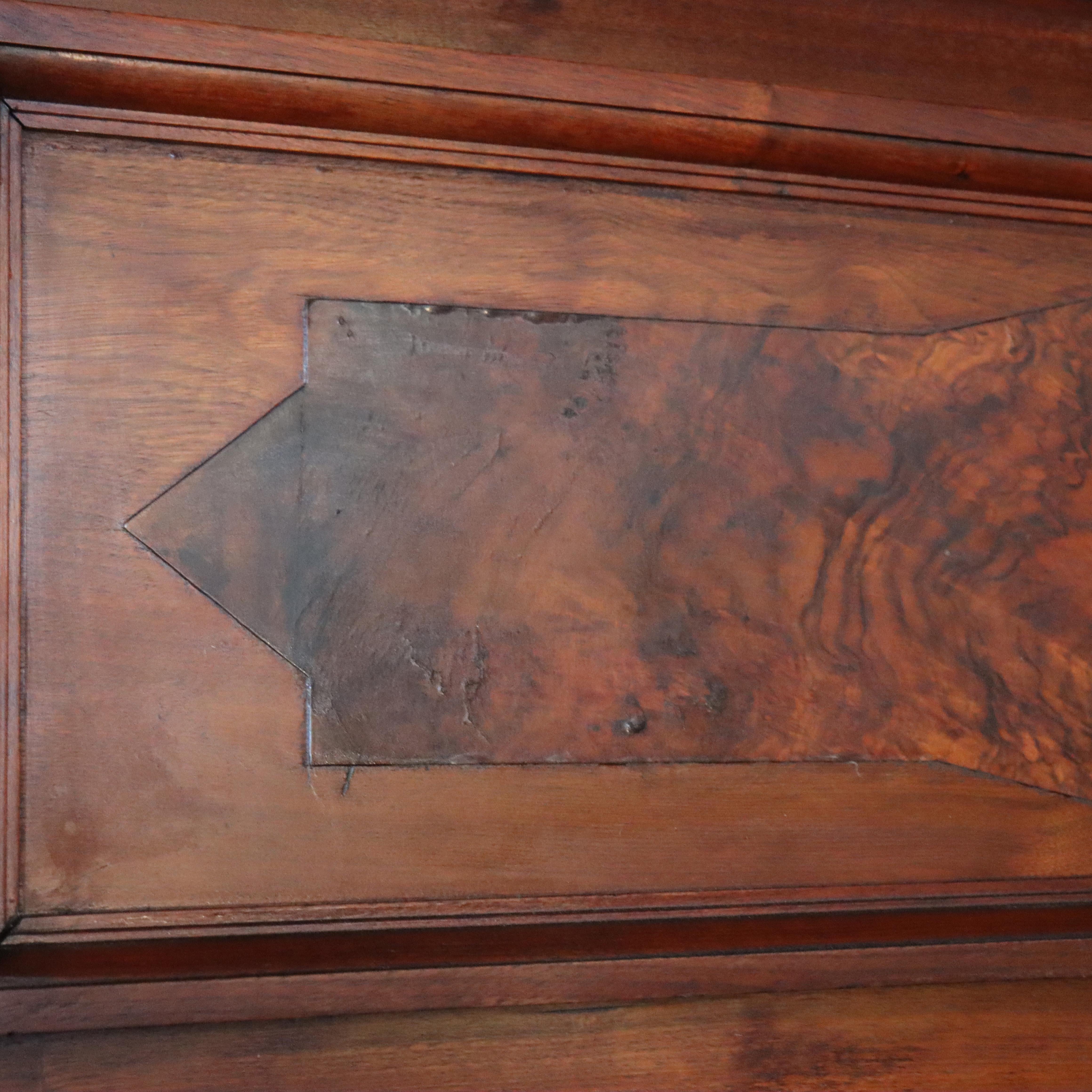 Antike Berkey & Gay Renaissance-Revival-Anrichte aus Nussbaum, Wurzelholz und Marmor um 1890 im Angebot 9