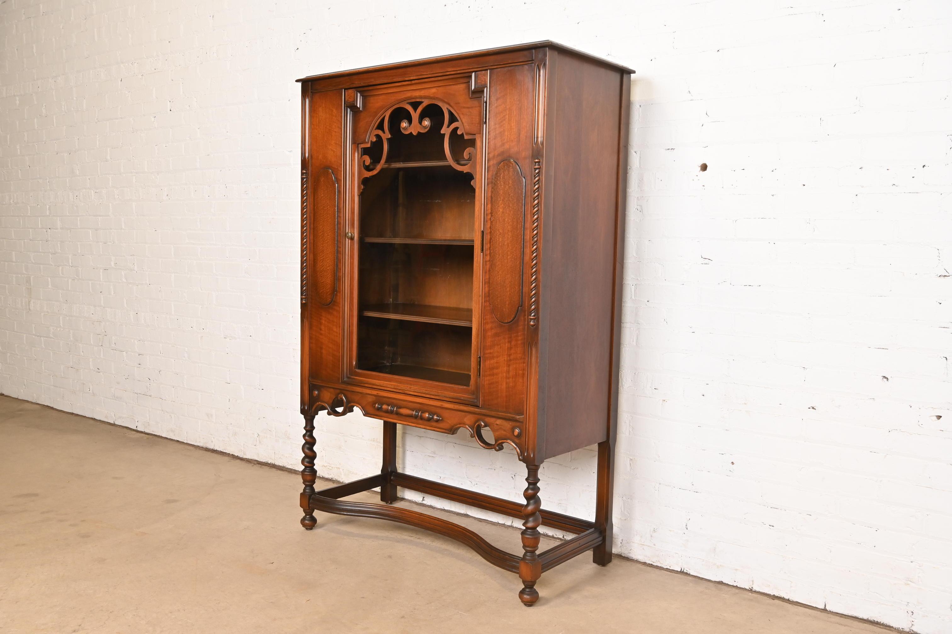 Antique Berkey & Gay Style English Jacobean Carved Walnut and Burl Wood Bookcase In Good Condition For Sale In South Bend, IN