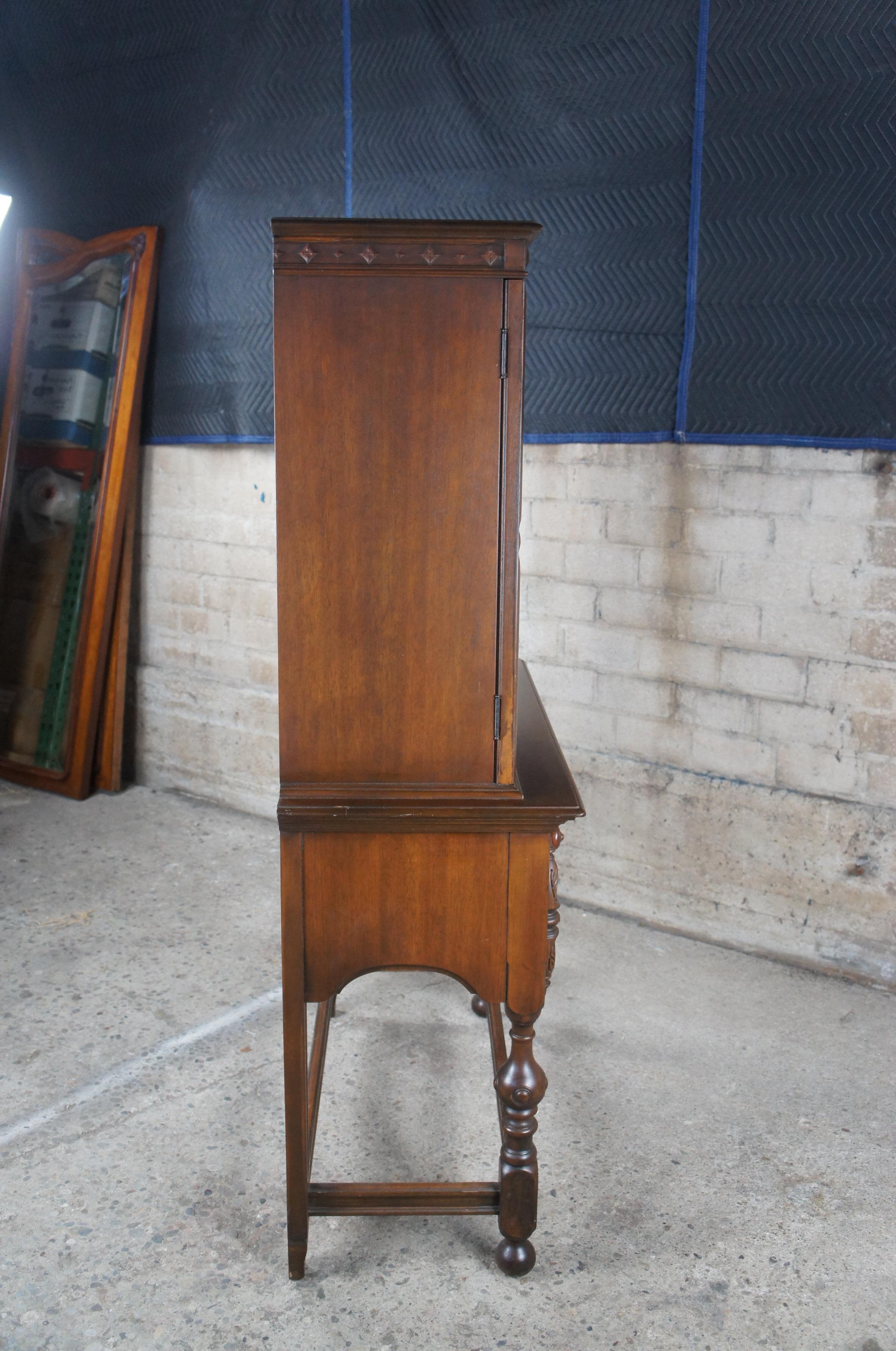 Antique Berkey & Gay William & Mary Walnut China Hutch Cabinet Jacobean Gothic 7