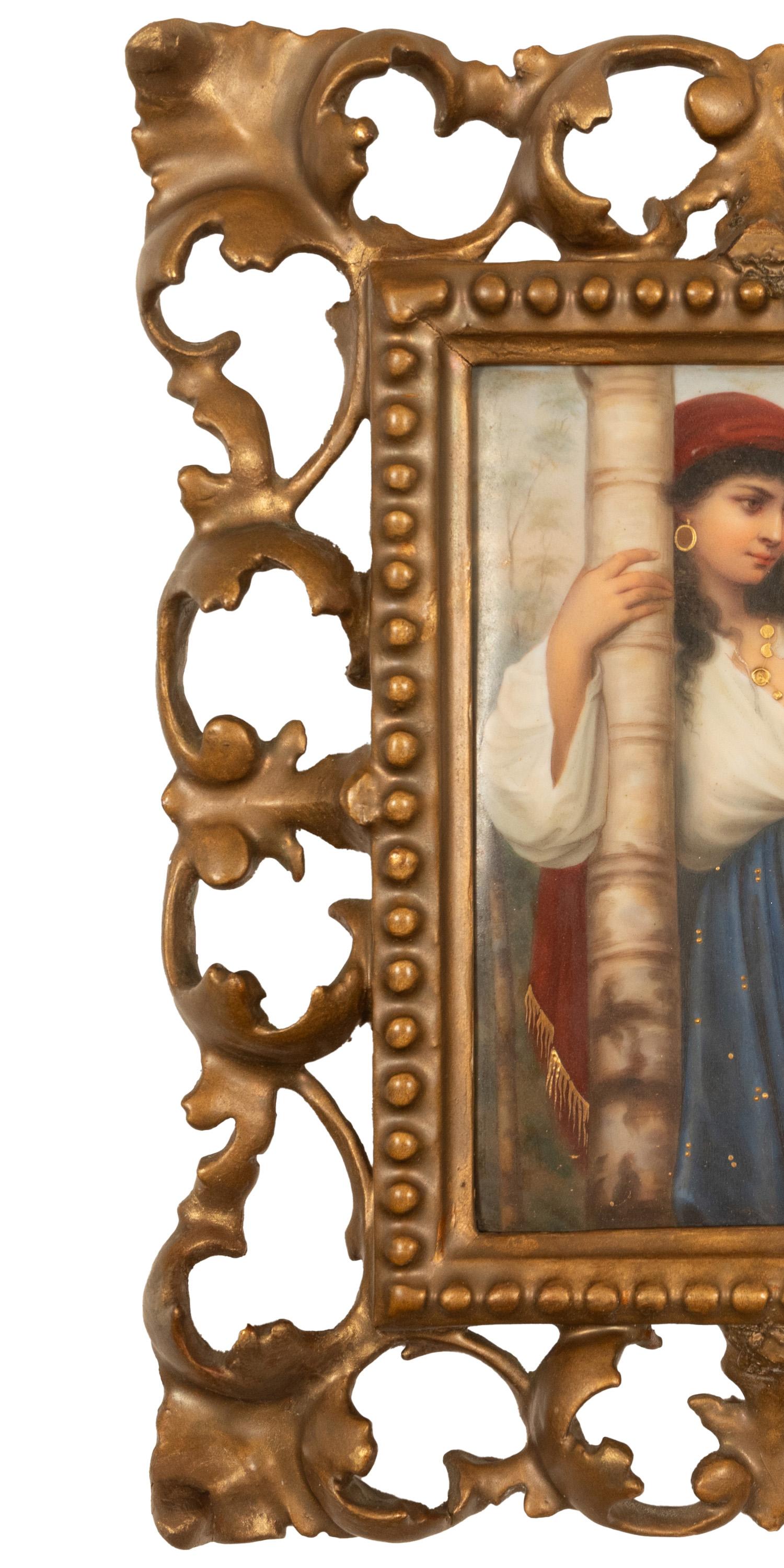 Romantico Antica placca in porcellana dipinta a mano KPM Porcelain di Berlino con ritratto di giovane donna zingara 1880 in vendita