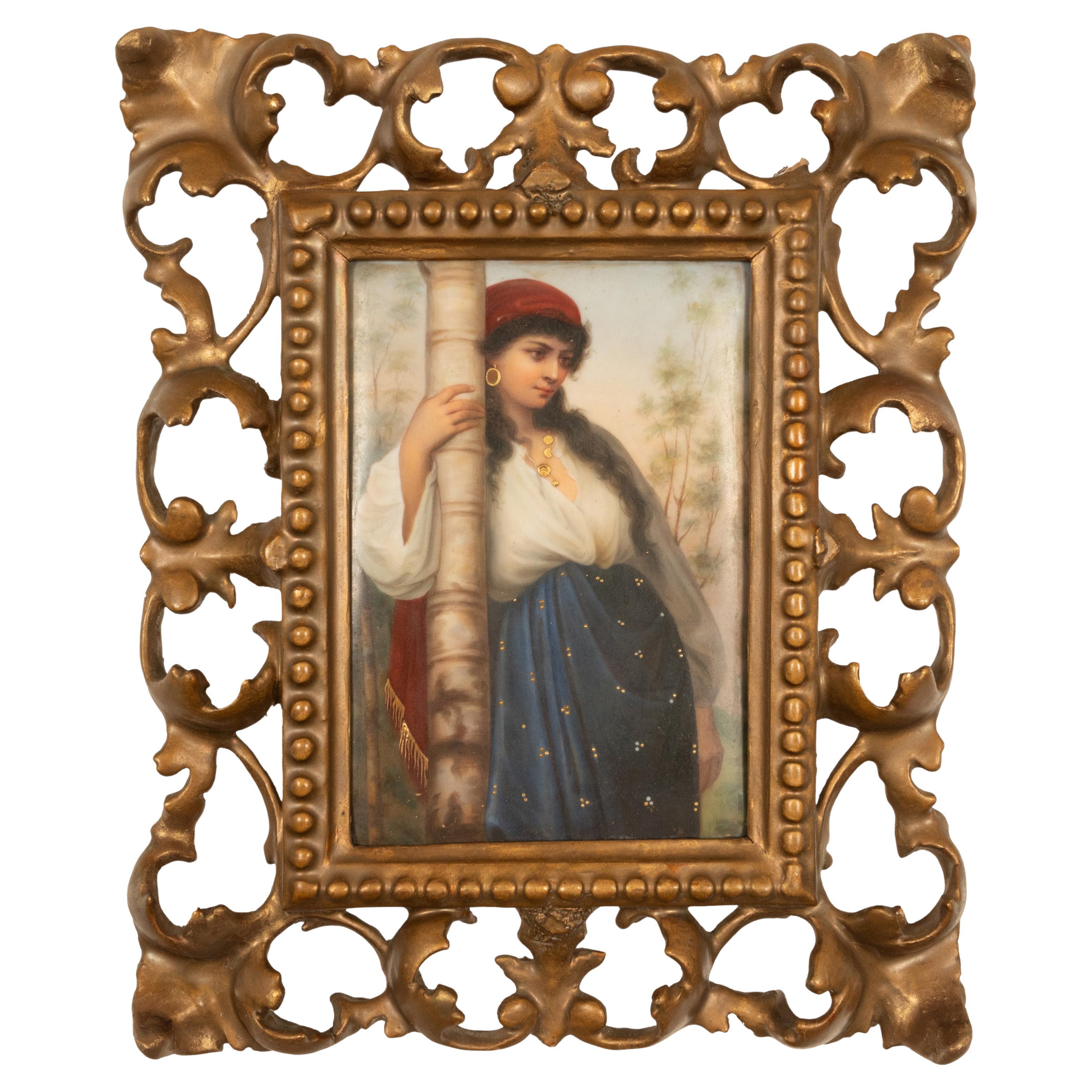 Antica placca in porcellana dipinta a mano KPM Porcelain di Berlino con ritratto di giovane donna zingara 1880