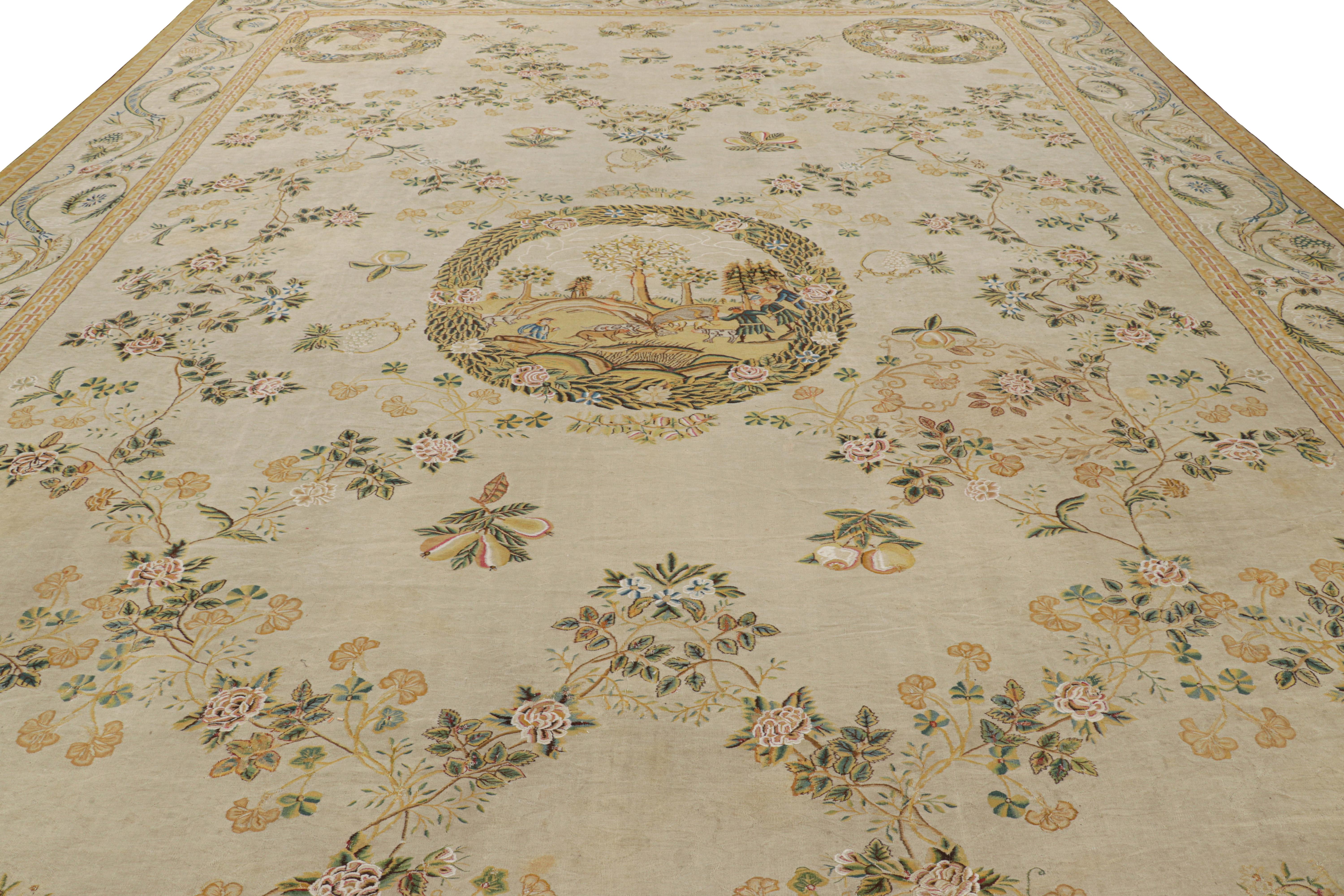 Antico tappeto Bessarabico a trama piatta con fiori e uccelli, da Rug & Kilim In condizioni buone in vendita a Long Island City, NY