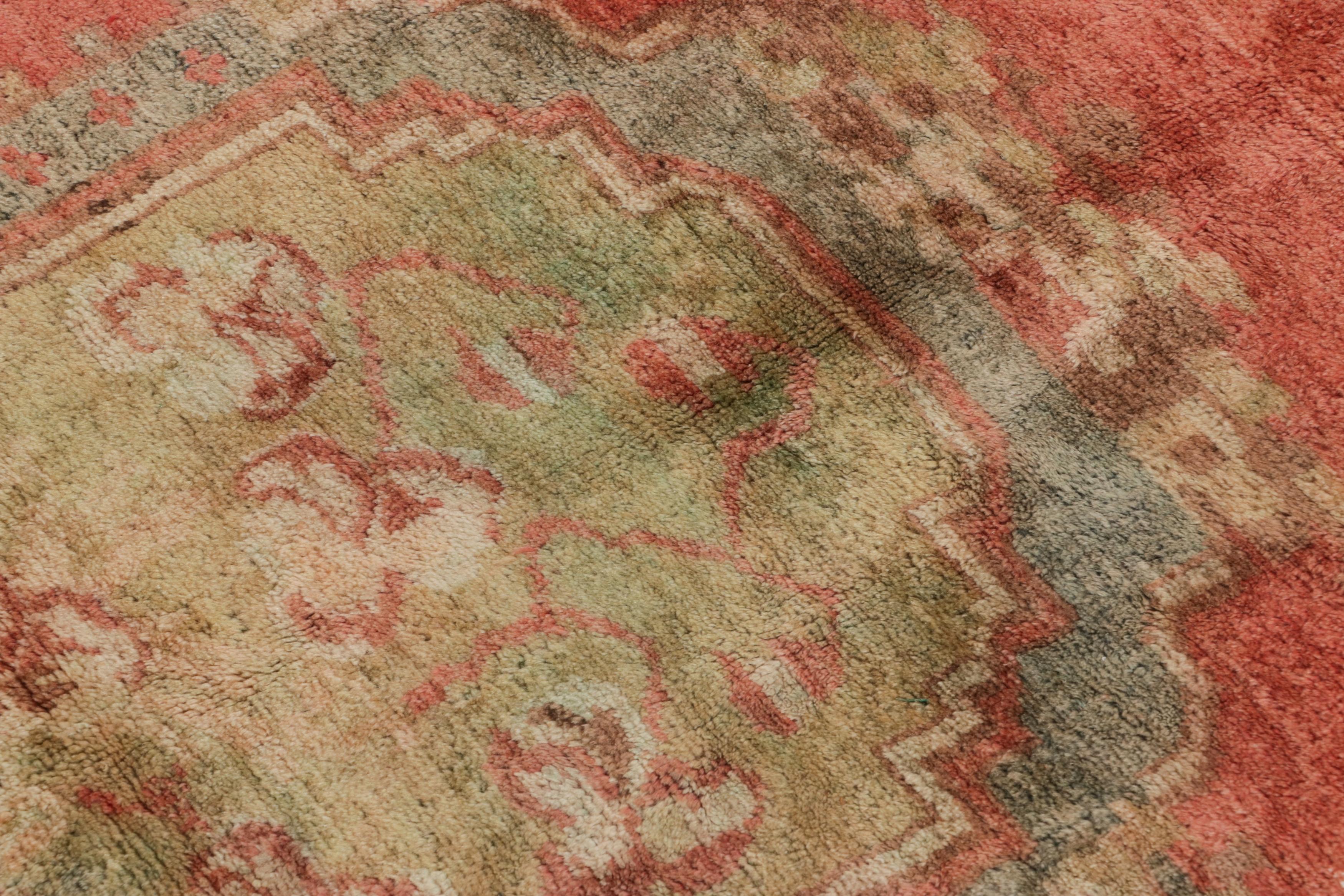 This 5x7 antique Bessarabian rug is a rich and exciting new collectible from Rug & Kilim’s collection—one of few unique pieces of its provenance, hand-knotted in wool and originating from Turkey circa 1920-1930. 

On the Design

Designers and