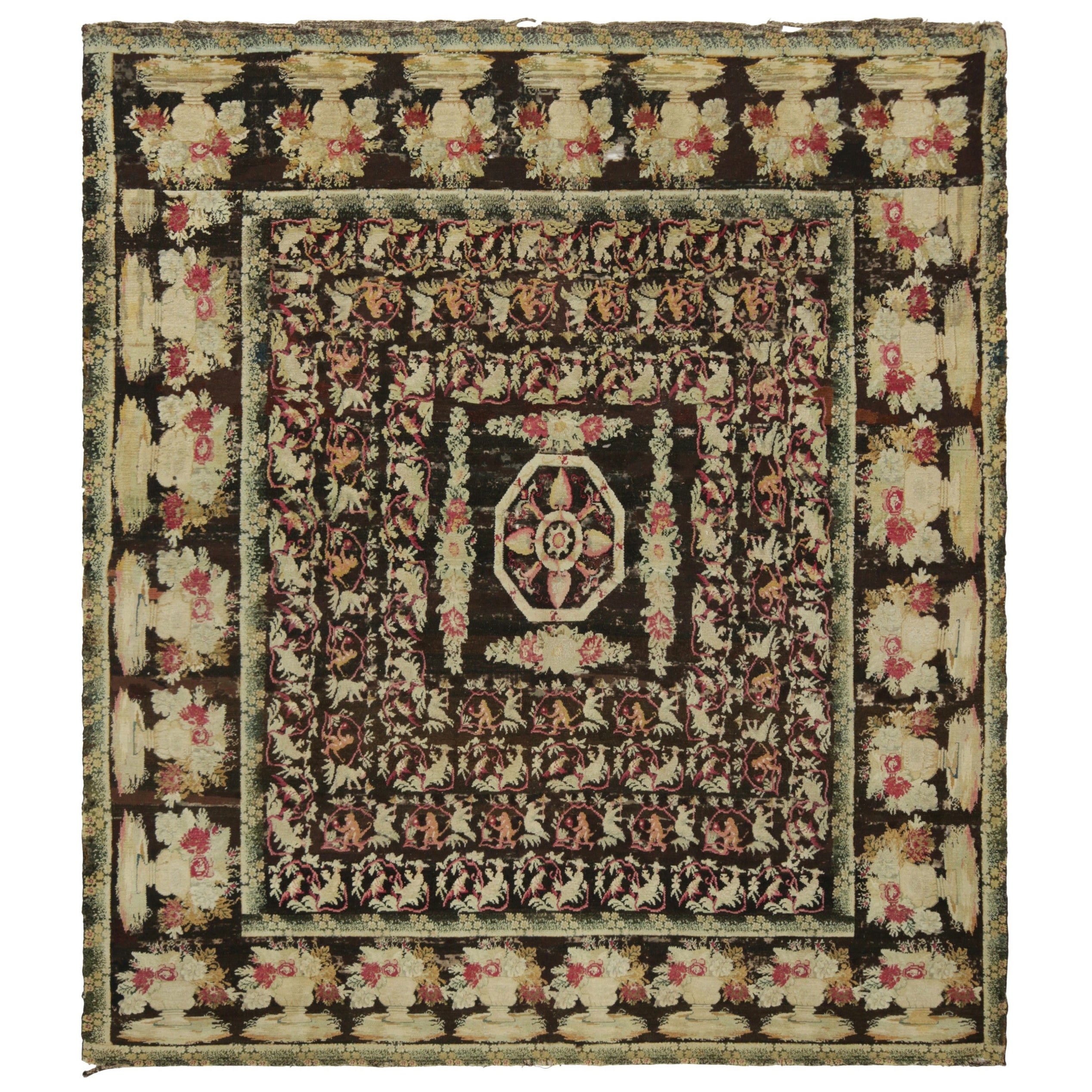 Tappeto antico Bessarabico, con scimmie e medaglione floreale - Rug & Kilim in vendita