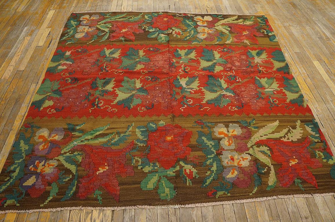 Early 20th Century Besserabian Flat-weave ( 6'7''x 7' - 200 x 214 ) In Good Condition For Sale In New York, NY