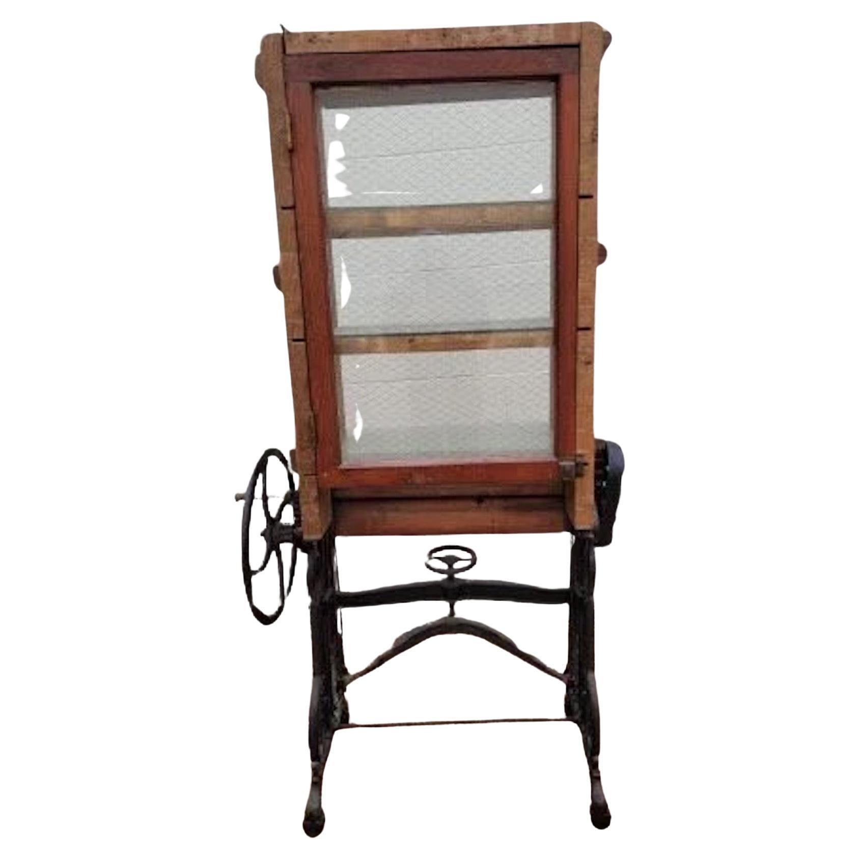 Antico Beste Deutsche Linen Press Machin in vendita