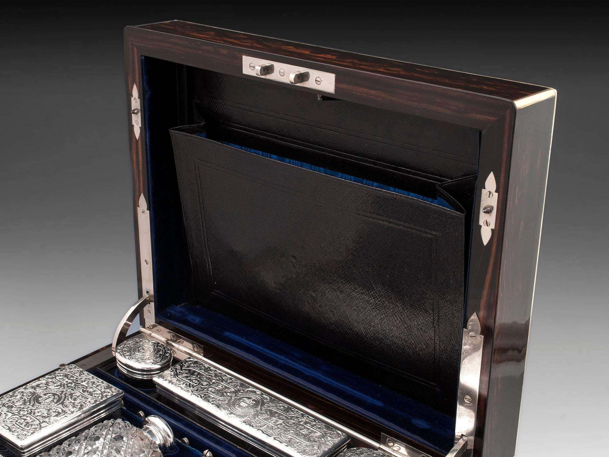 Antique Betjemann Ladies Coromandel Silver Vanity Box, 19th Century 8