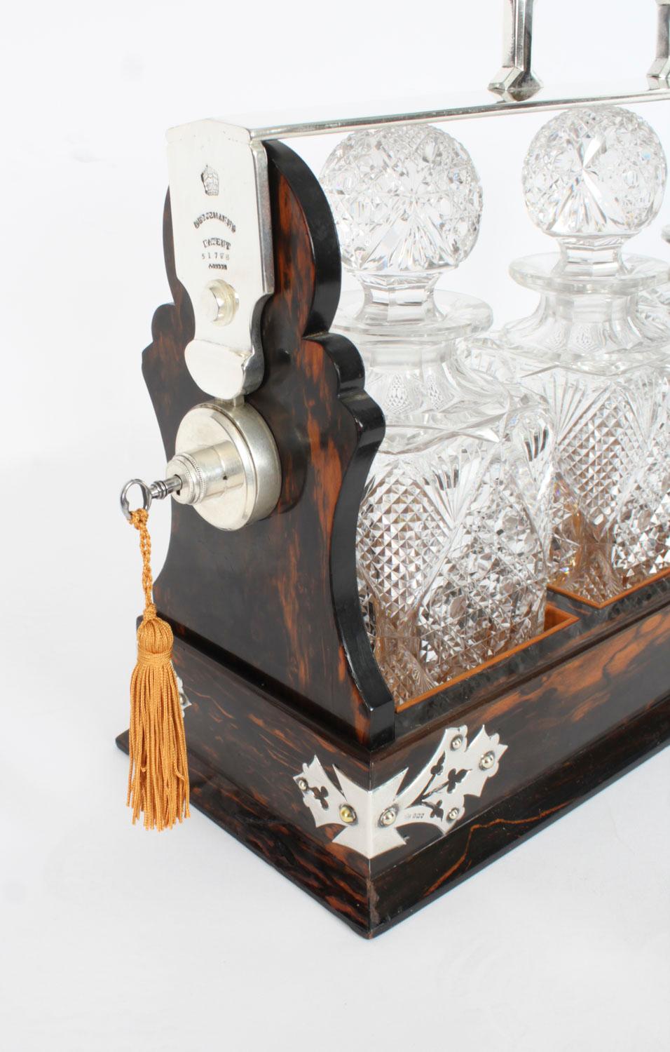 Antico decanter di cristallo Betjemann's Coromandel Tantalus con marchio di fabbrica del XX secolo 1
