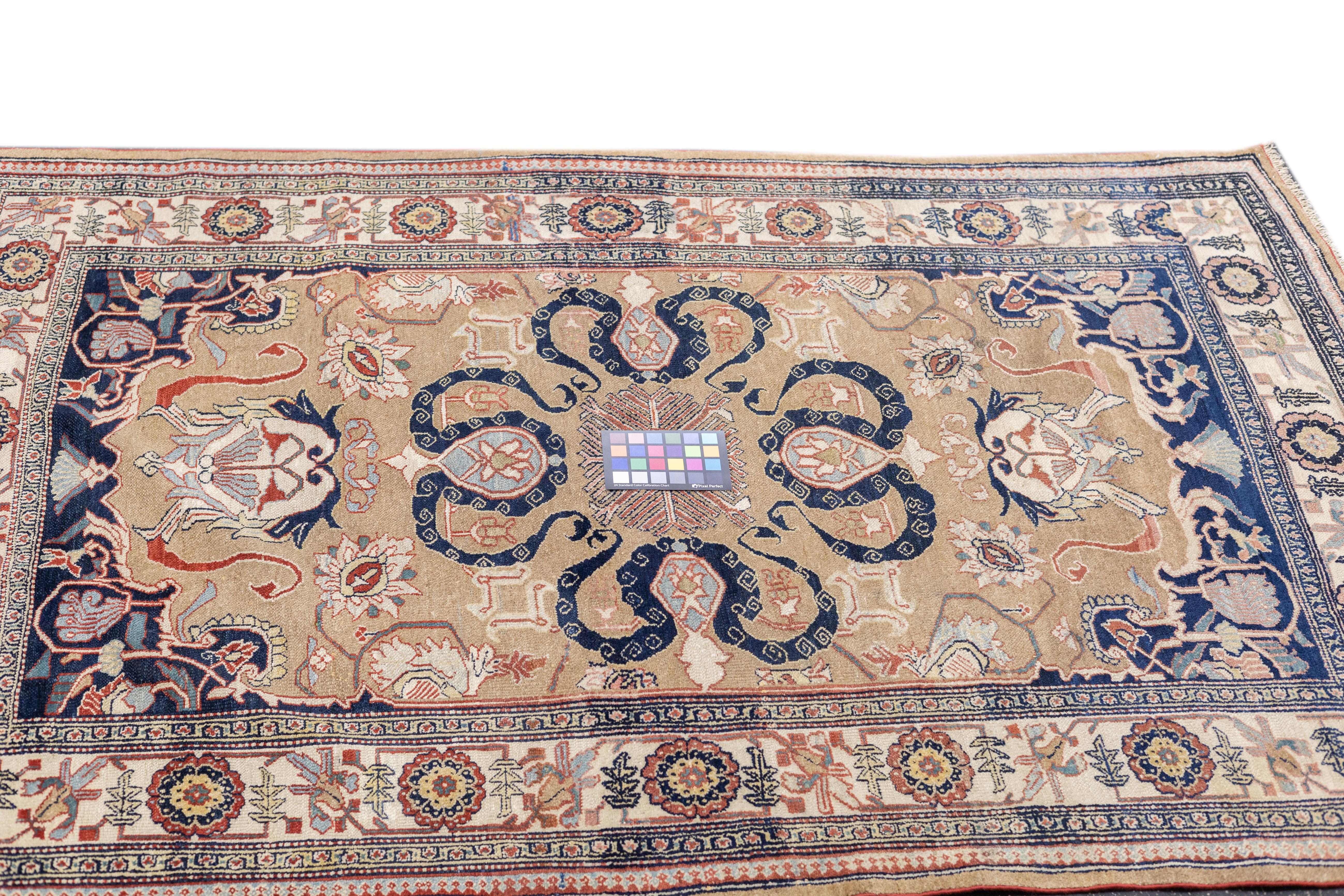 Antiker Bibikabad-Teppich 4'2'' x 6'5'' im Angebot 3