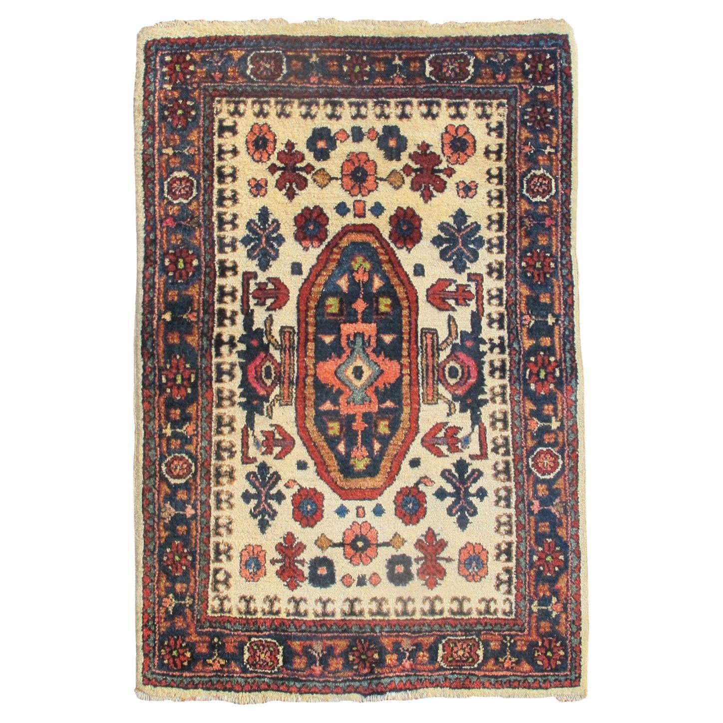 Antique Bibikabad Rug, Early 20th Century For Sale