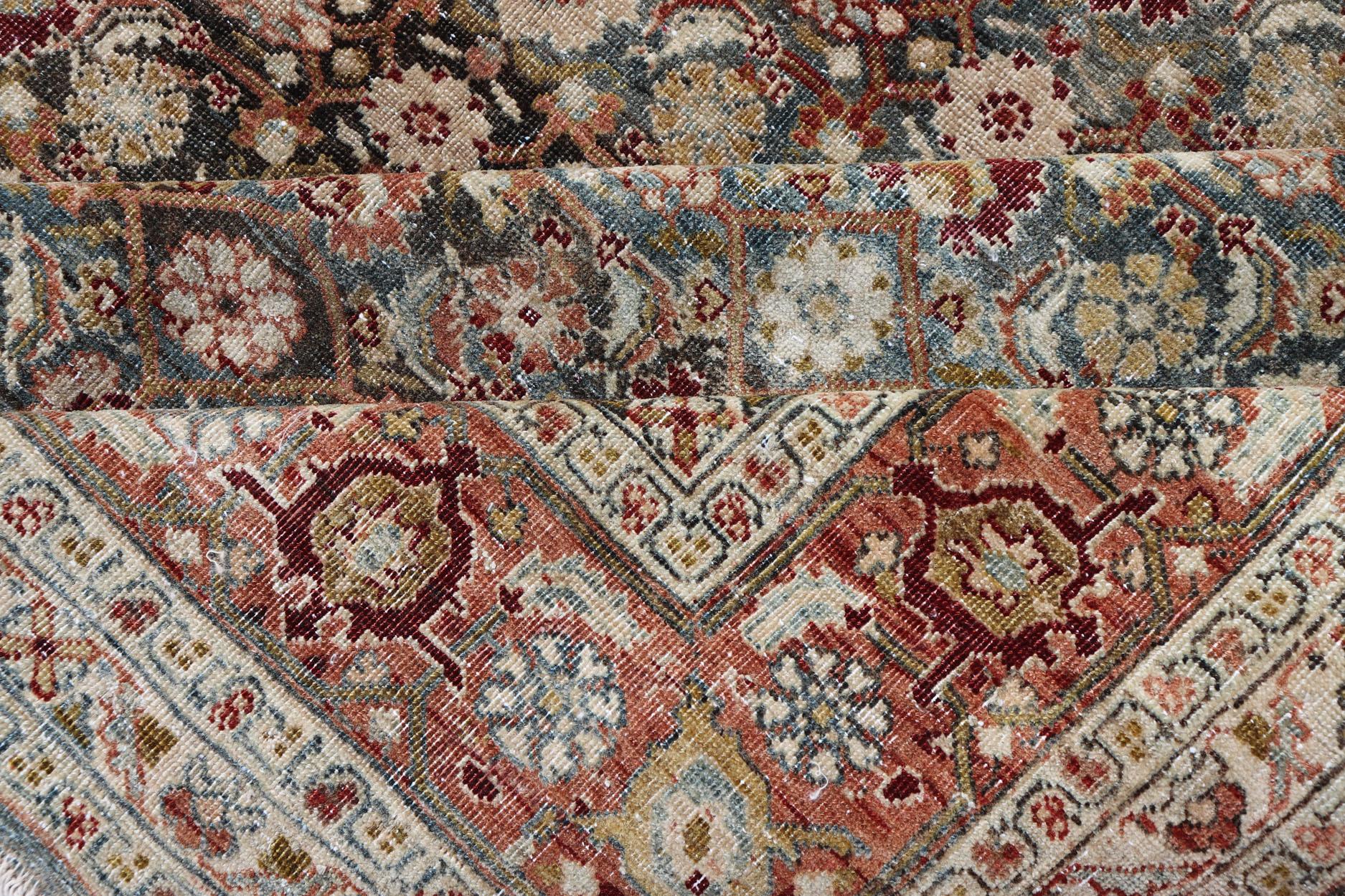 Antique Bidjar Large Gallery Rug in All-Over Herati Design For Sale 6