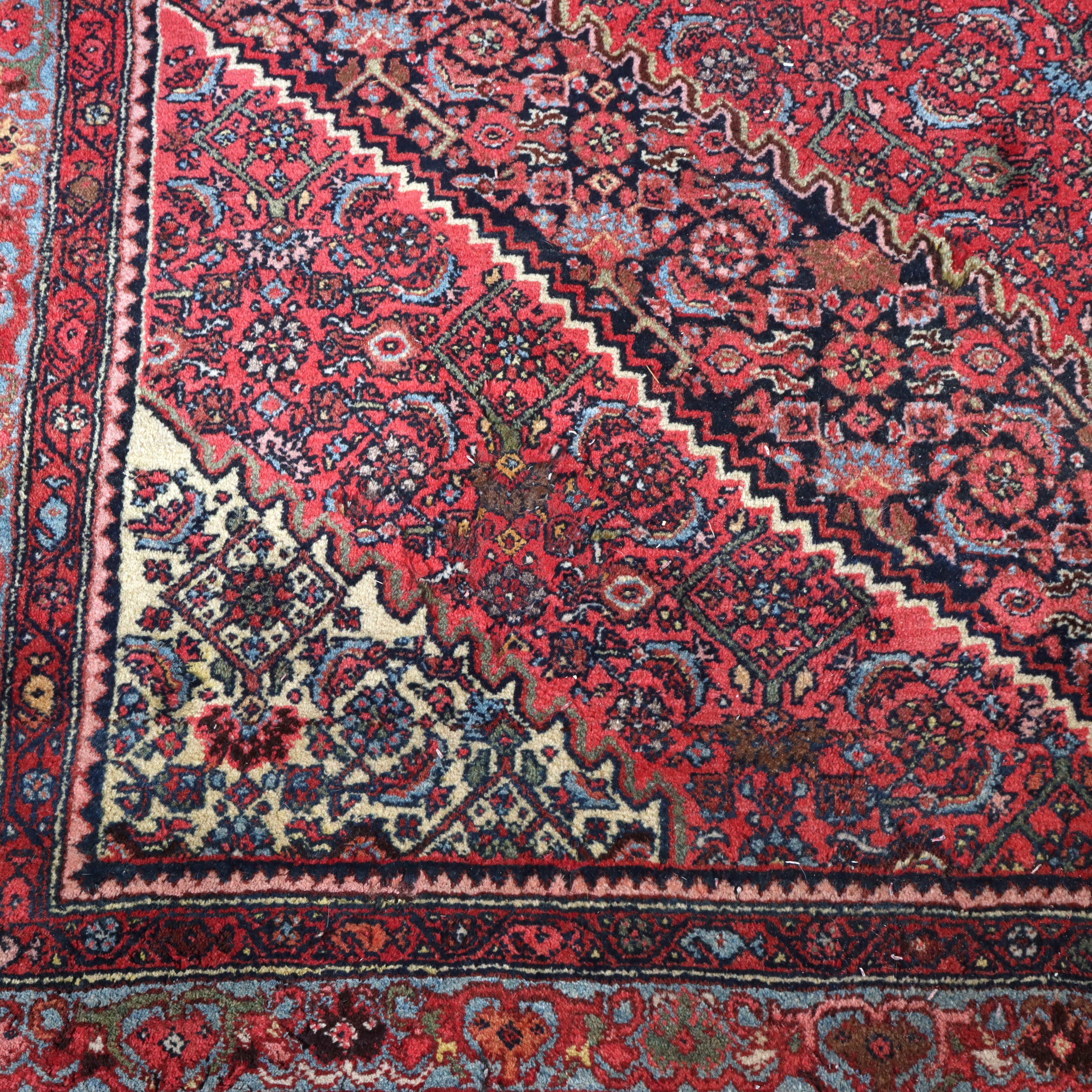 Antiguo Bidjar Persa Oriental Alfombra de lana del tamaño de una habitación C1930 en venta 4