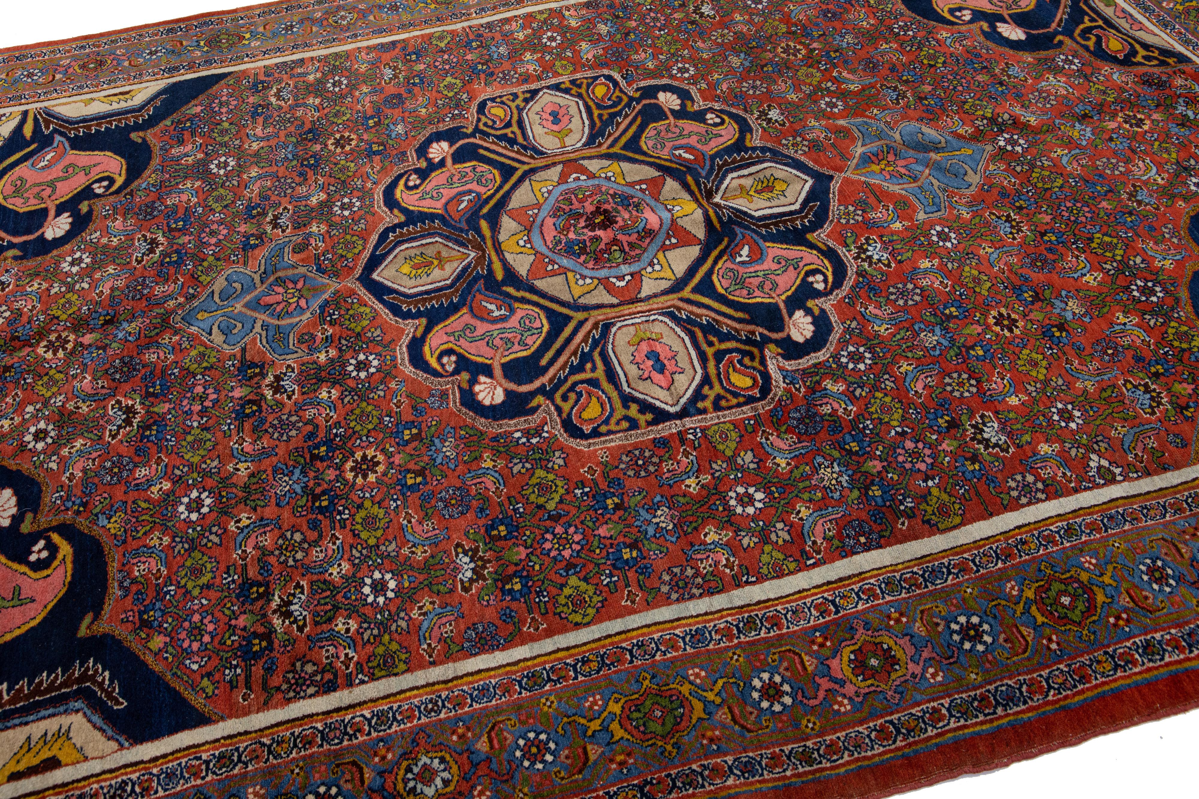 Antique Bidjar Red Handmade Persian Wool Rug with Medallion Floral Motif In Good Condition For Sale In Norwalk, CT