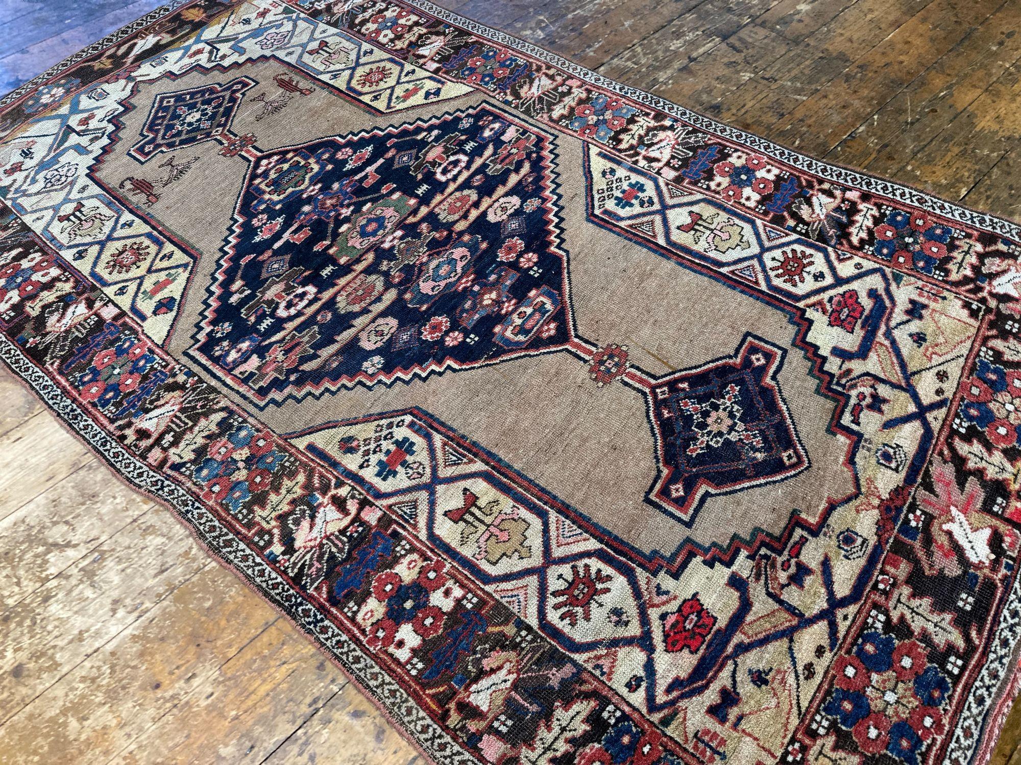 Tappeto antico Bidjar 2,22 m x 1,24 m in vendita 1