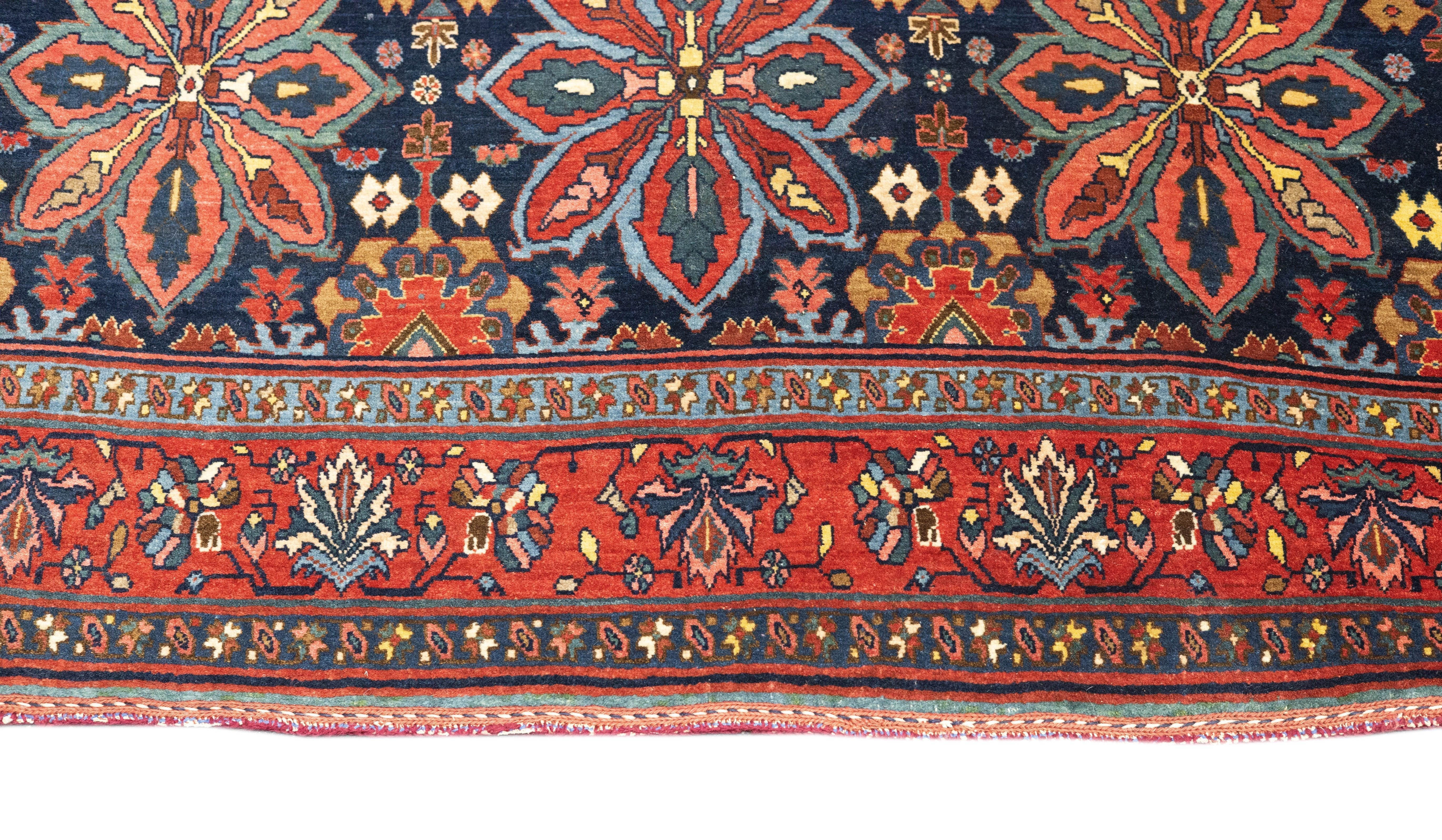 Antiker Bidjar-Teppich 4'7'' x 6'8'' (Handgeknüpft) im Angebot