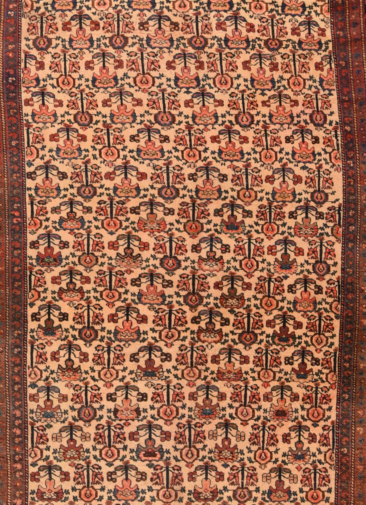 Antique Bidjar Rug 7'7'' x 11'4'' In Excellent Condition For Sale In New York, NY