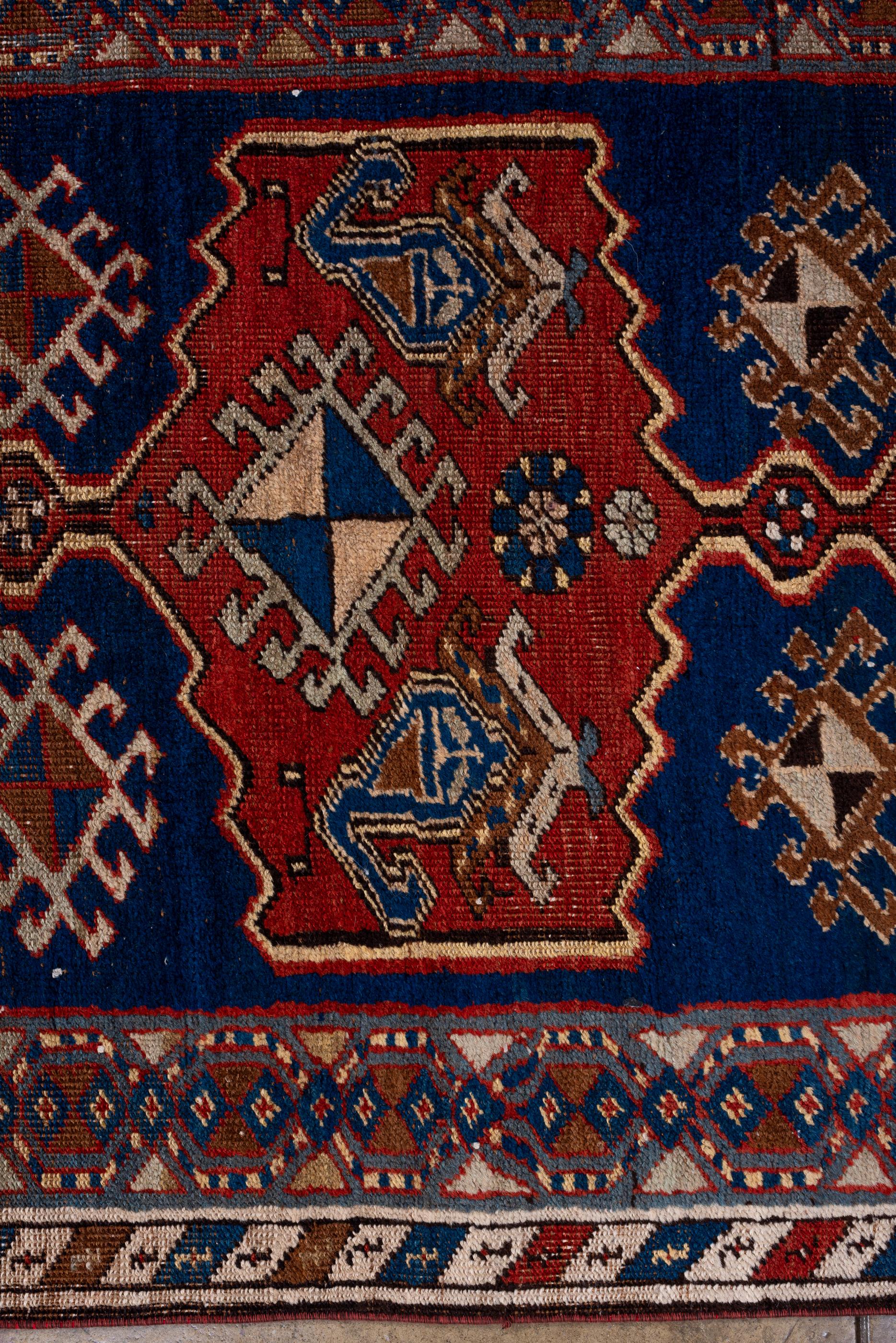 Antique Bidjar Runner with Royal Blue Field with Ivory and Red Designs In Good Condition For Sale In New York, NY