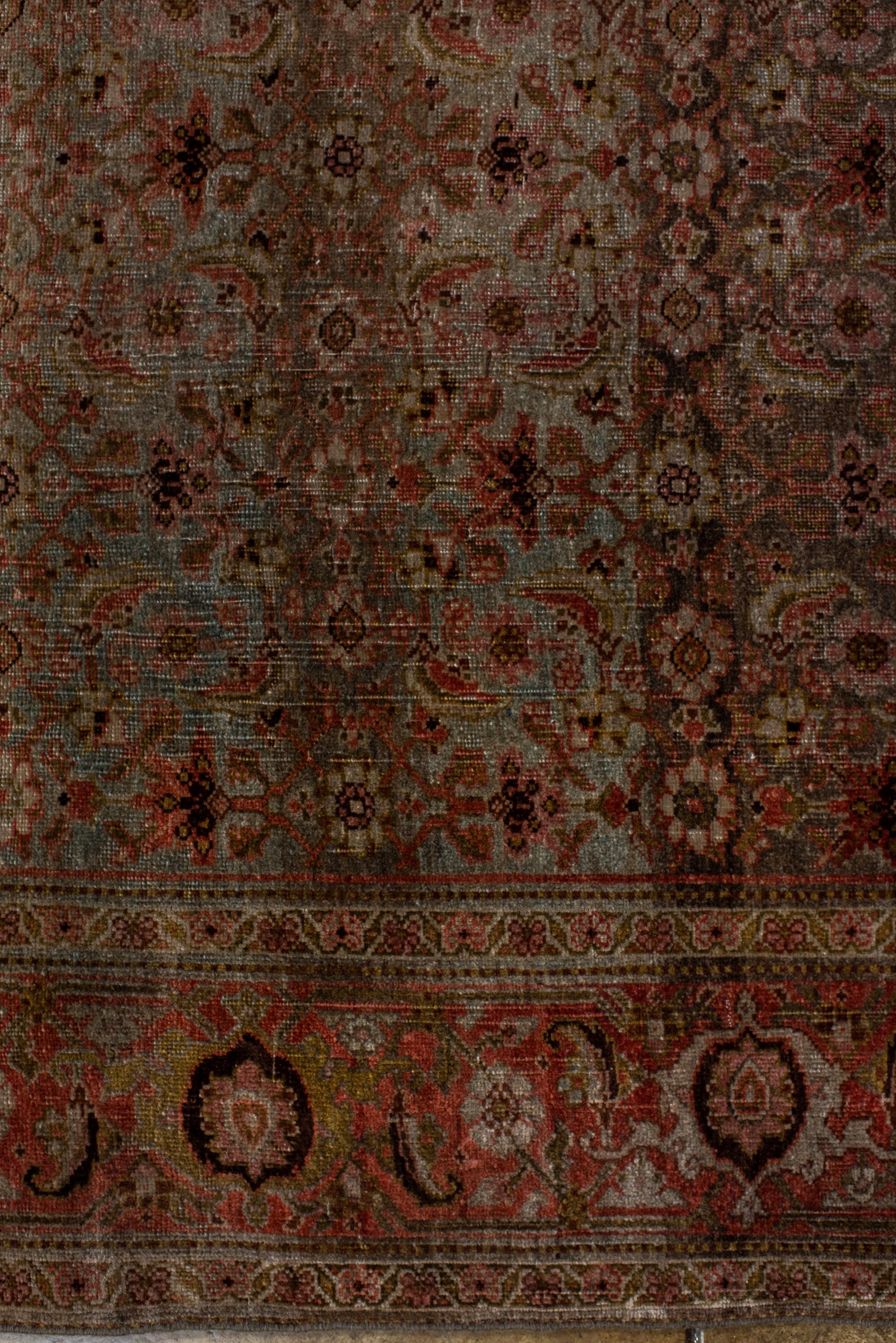 Antique Bidjar Runner with small Herati Design In Good Condition For Sale In New York, NY