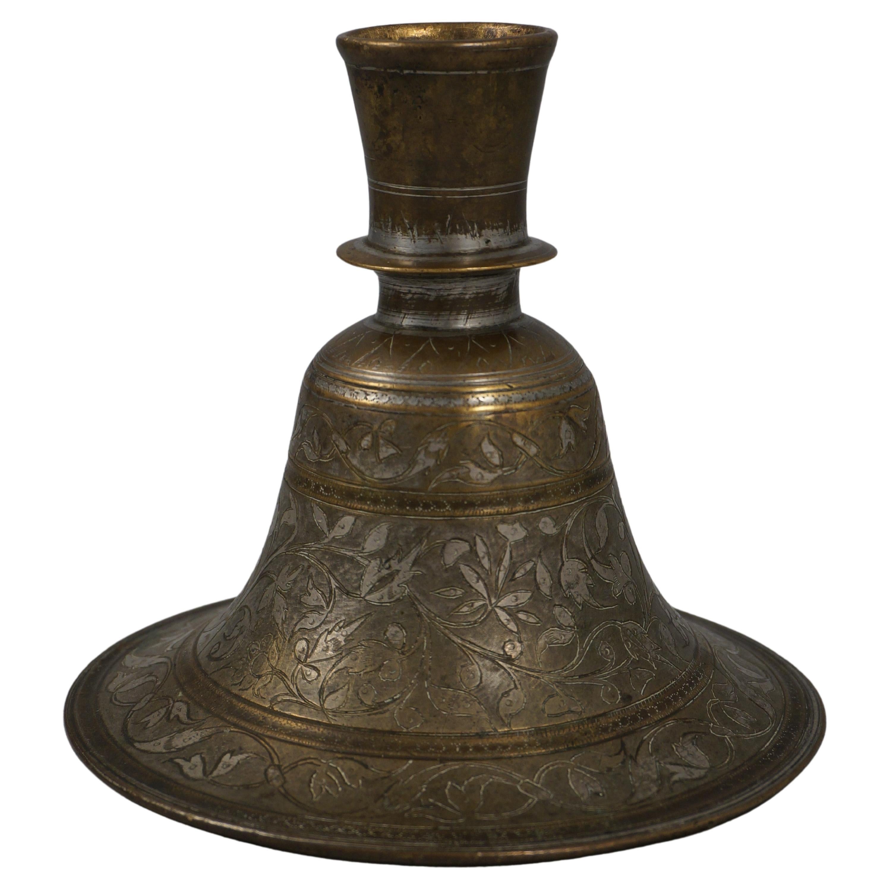 Ancienne base de Hookah Bidriware en bronze argenté, Inde 19e siècle en vente