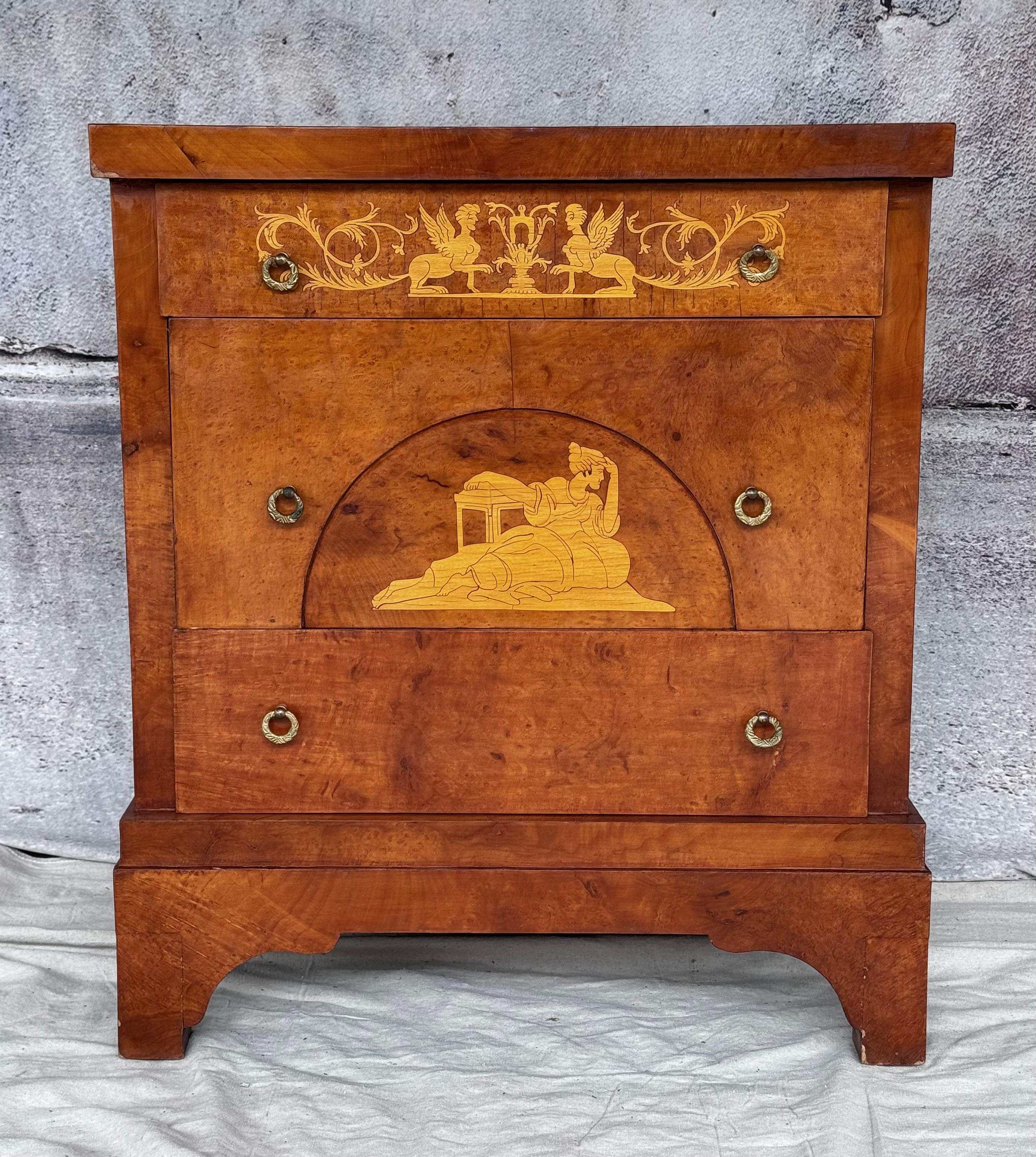 ANTIQUE BIEDERMEIER BURL WOOD INLAID CHEST OF DRAWERS Kommode (Biedermeier) im Angebot