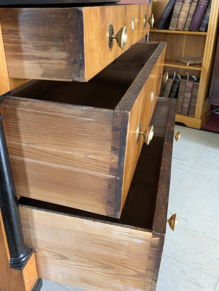 Antique Biedermeier Commode/Chest of Drawers, 35