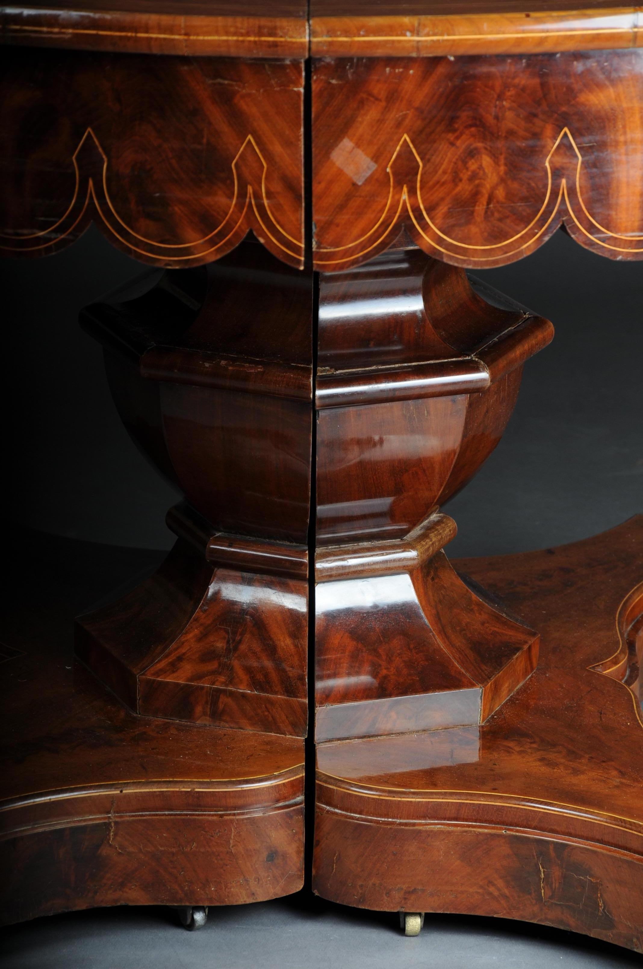 Wood Antique Biedermeier dining table/dining table, mahogany, around 1820