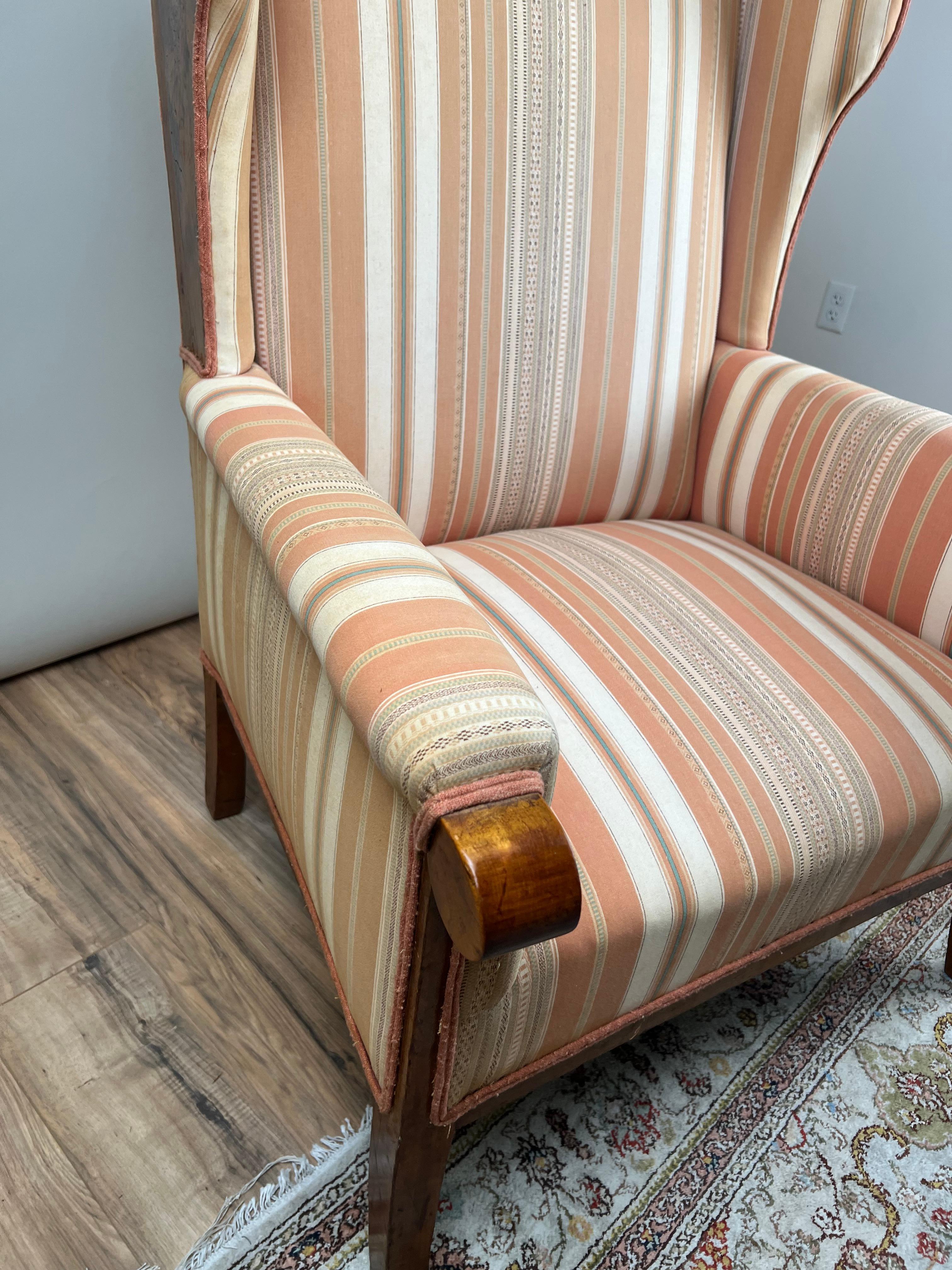 Silla antigua Biedermeier con respaldo de madera de frutal c. Mediados del siglo XIX en venta 1