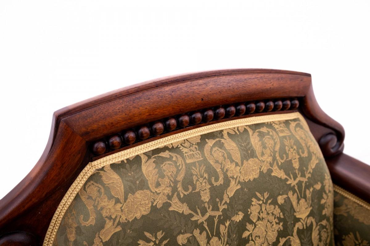 Antique Biedermeier living room set from around 1870. In Good Condition For Sale In Chorzów, PL
