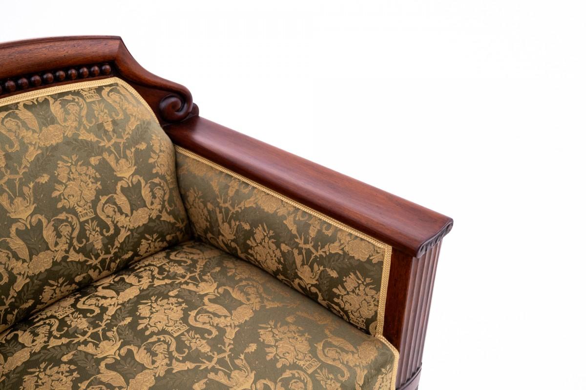 Late 19th Century Antique Biedermeier living room set from around 1870. For Sale