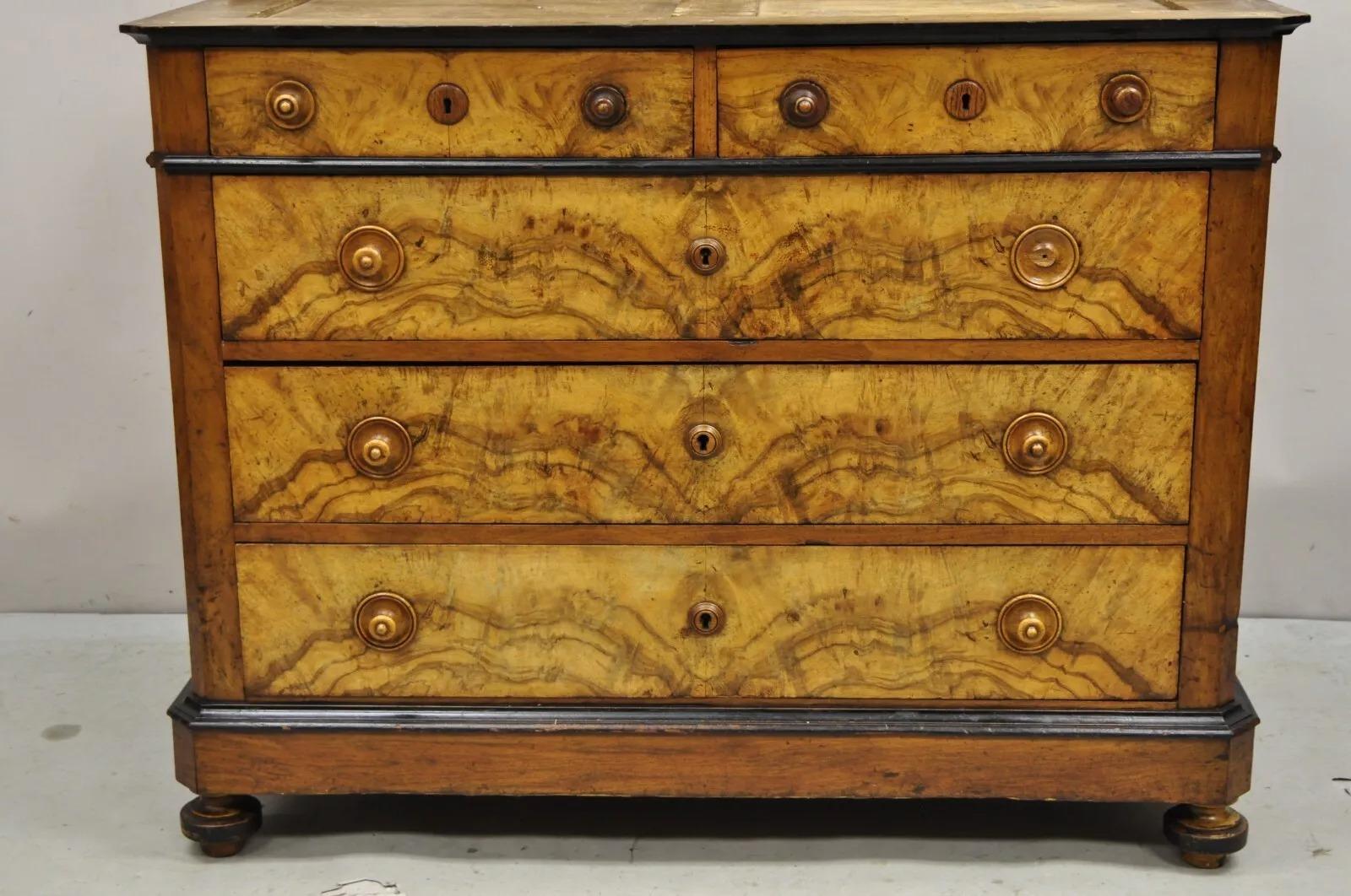 Empire Antique Biedermeier Louis Philippe Commode en noyer ronce avec Mirror en vente